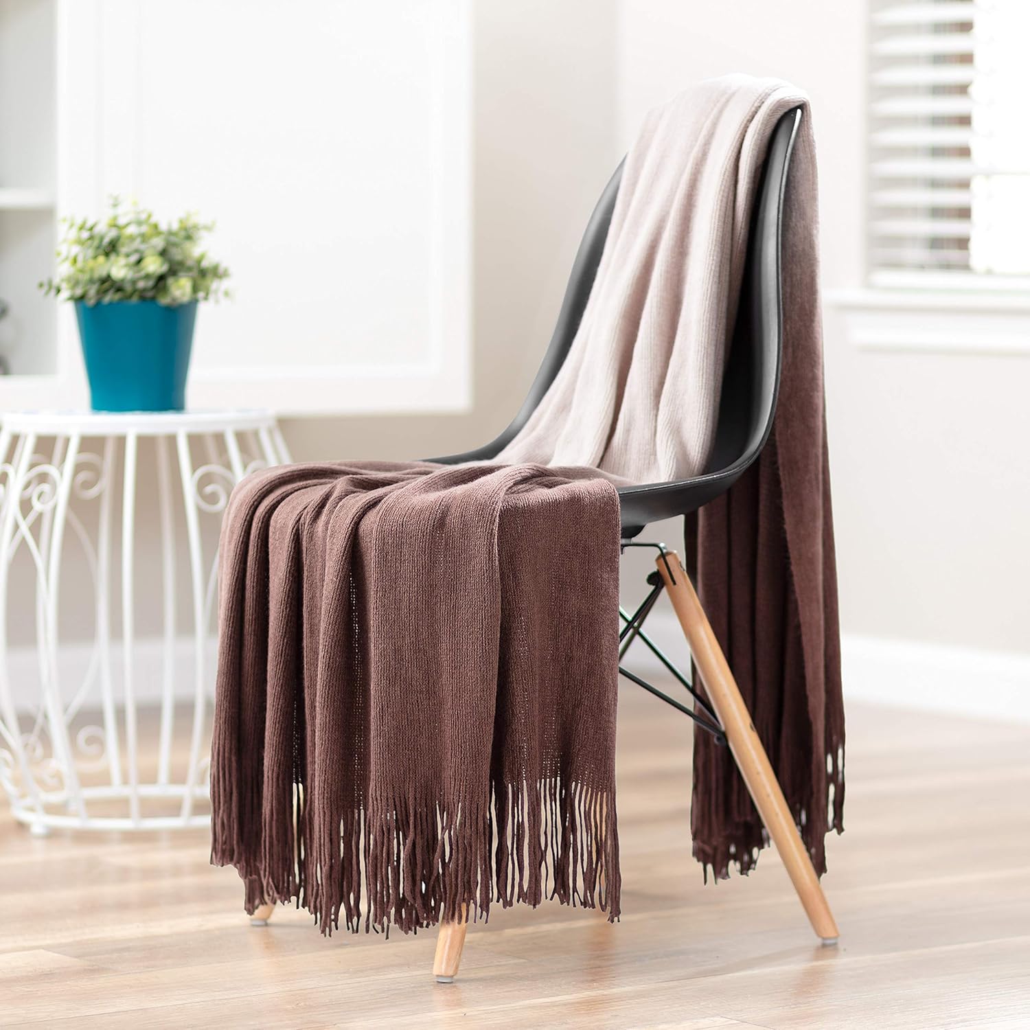 Chanasya Premium Gradual Gradient Ombre Super Soft Acrylic Throw Blanket with Tassels - Warm Cozy Lightweight Fluffy Blanket for Bed Sofa Chair Couch Bed Room Chocolate Blanket (50x65 Inches) Fudge