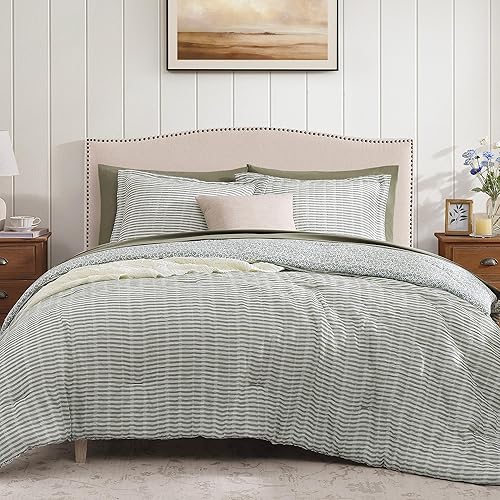 Queen Comforter Set - 7 Pieces Green Gauze Muslin Bedding Sets for All Seasons, Lightweight Breathable Bed in a Bag Queen with Revesible Farmhouse Comforter, Sheets, Pillowcases & Shams