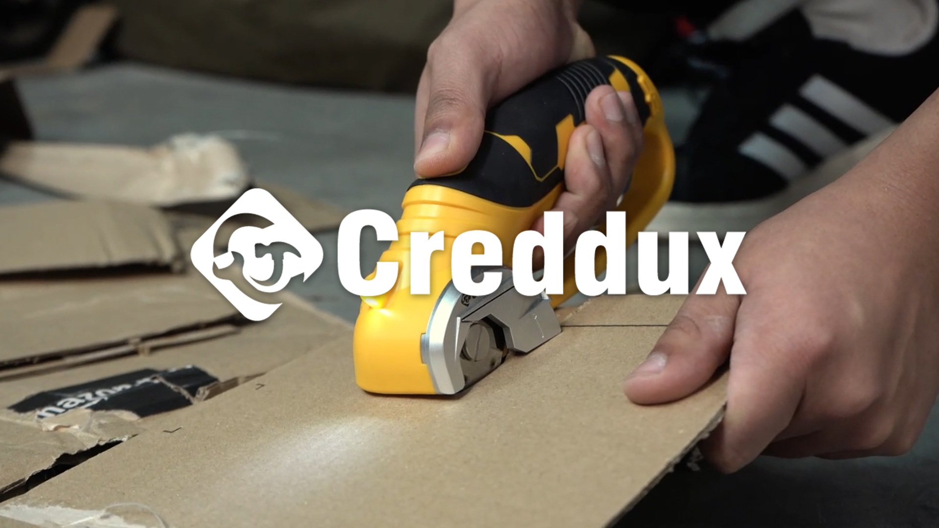 Amazon.com: Creddux 4v Cordless Electric Scissors, Electric Box