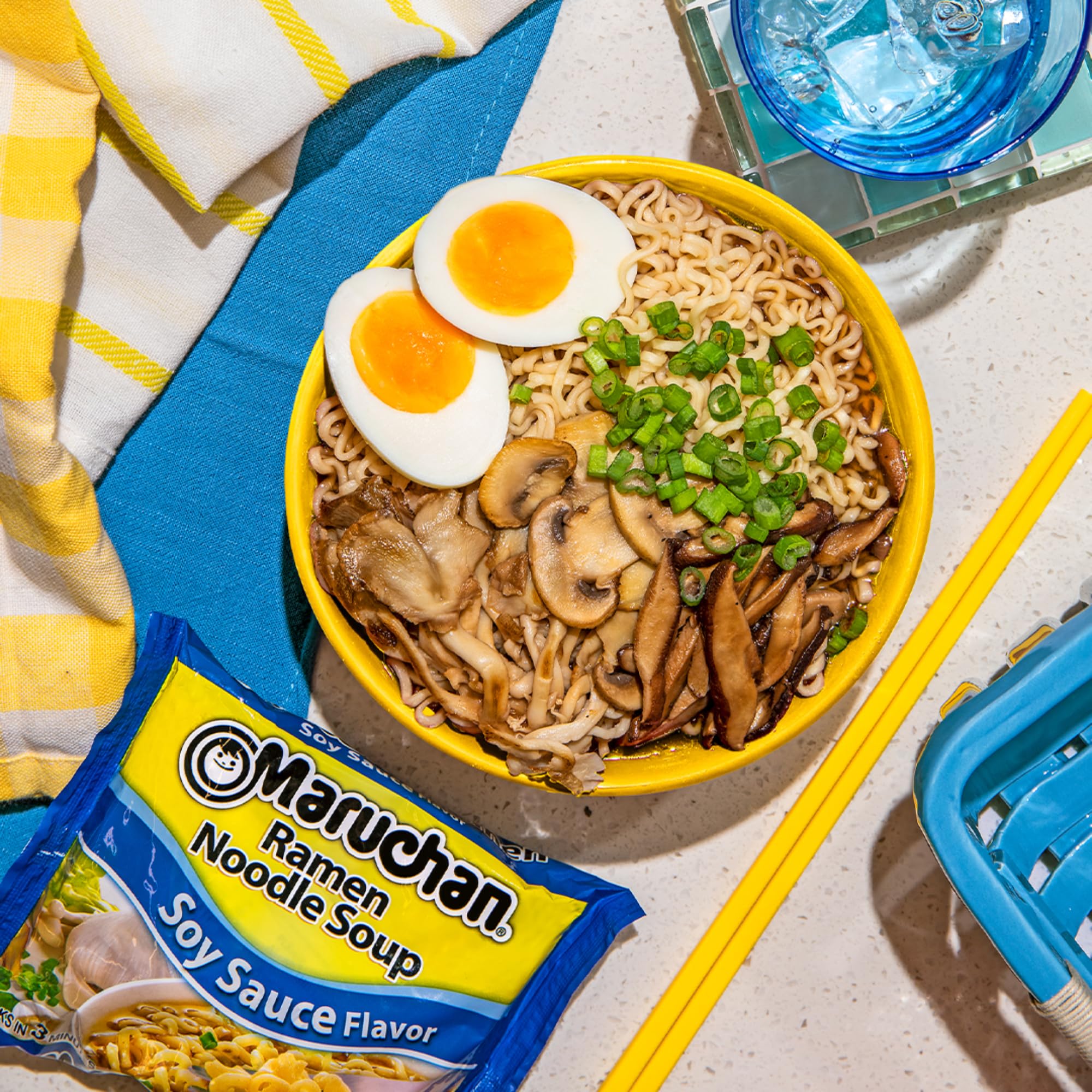 maruchan様 Maruchan Chicken Flavor Ramen Noodle Instant Lunch, Single