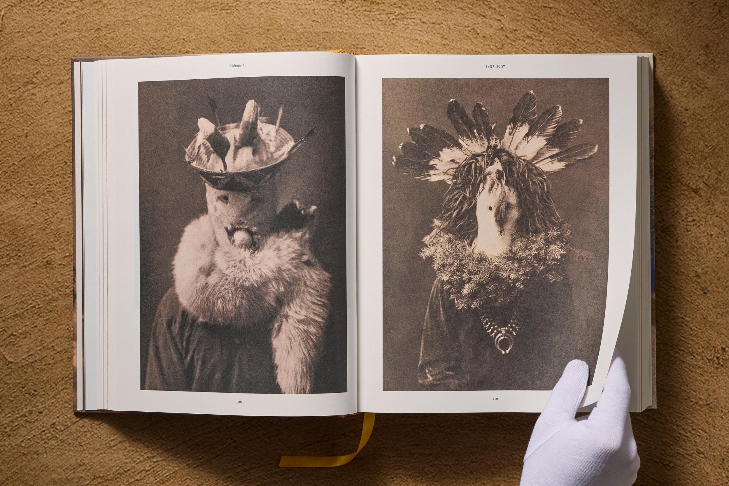 Edward S. Curtis. The North American Indian. The Complete Portfolios (Classics)