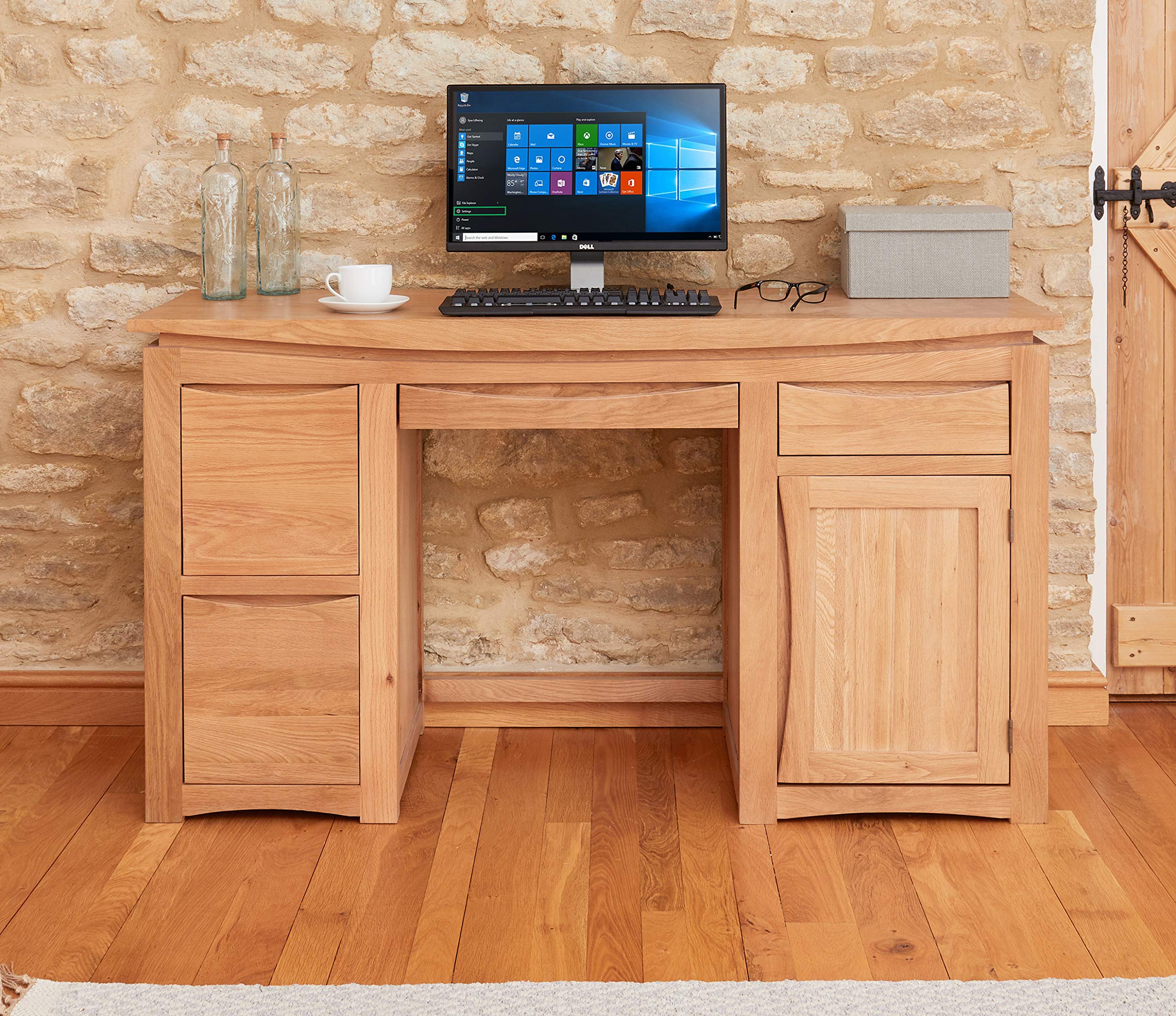 Melton Solid Oak Furniture Computer Desk