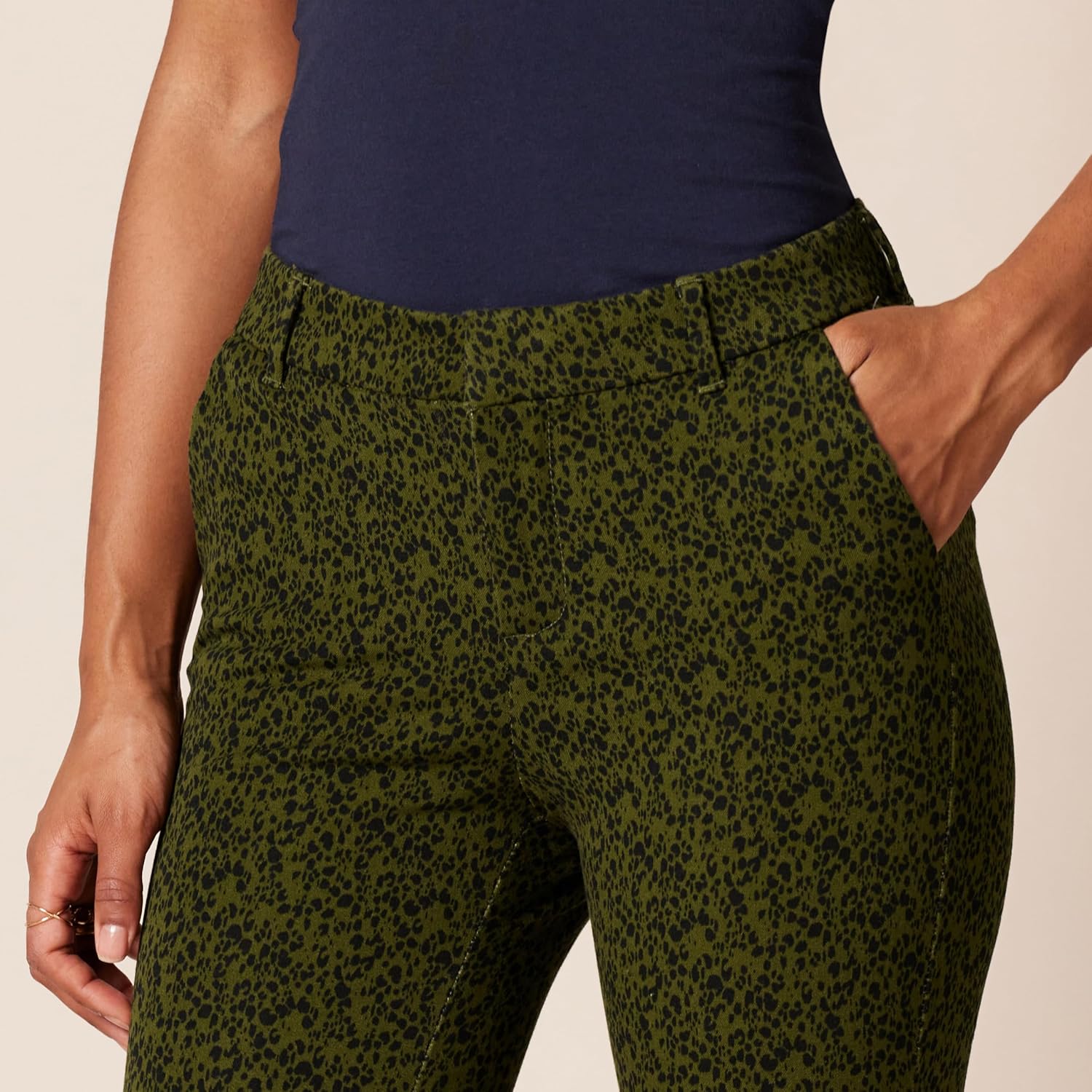 Amazon Essentials Women's Bi-Stretch Full Length Straight Leg Pant - Image 4