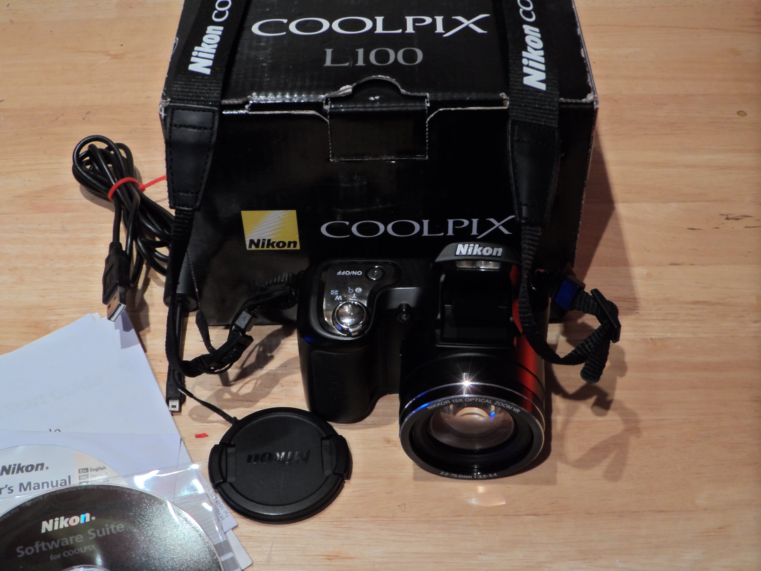 Nikon Coolpix L100 Digital Camera (10MP, 15x Optical Zoom) 3.0