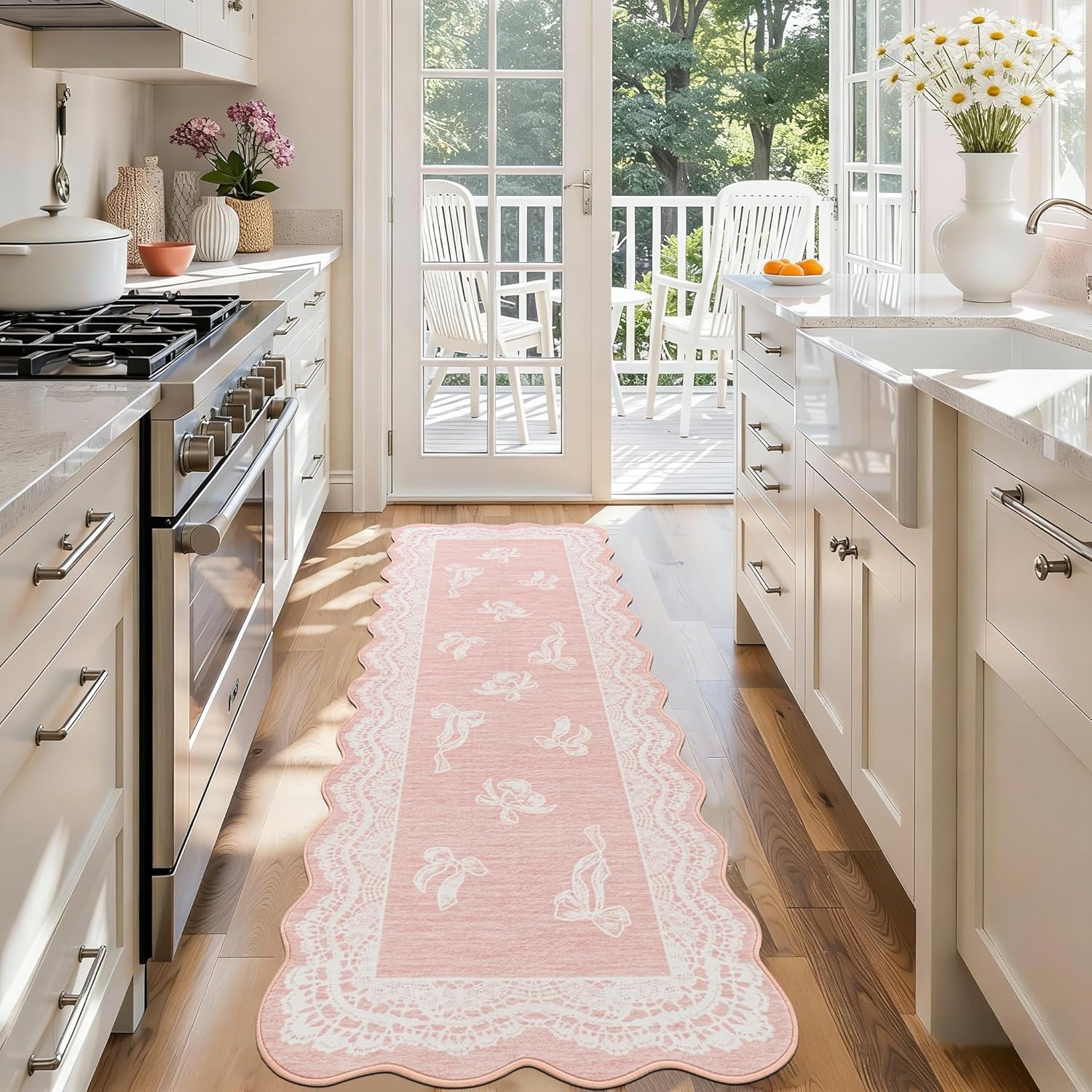 ORTIGIA Pink Scalloped Runner Rug 2x6, Washable Low Pile Non Slip Bathroom Rug with Bow for Hallway Bath Kitchen Bedroom Dorm Living Room Home Indoor Decor