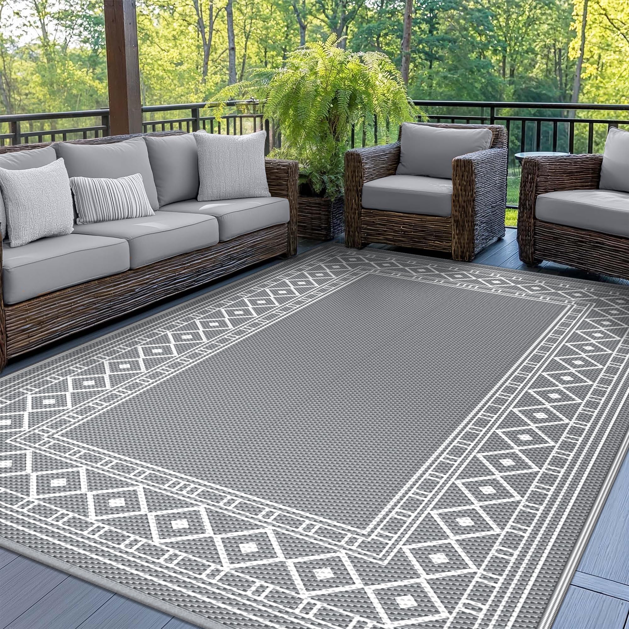 GENIMO Outdoor Teppich Wetterfest 180x275 cm, Waschbarer Balkon Teppich mit UV-Schutz, Wendbarer Moderner Polypropylen-Teppich für Terrasse, Garten, Wohnmobil, Picknick & Hinterhof – Weiß Grau