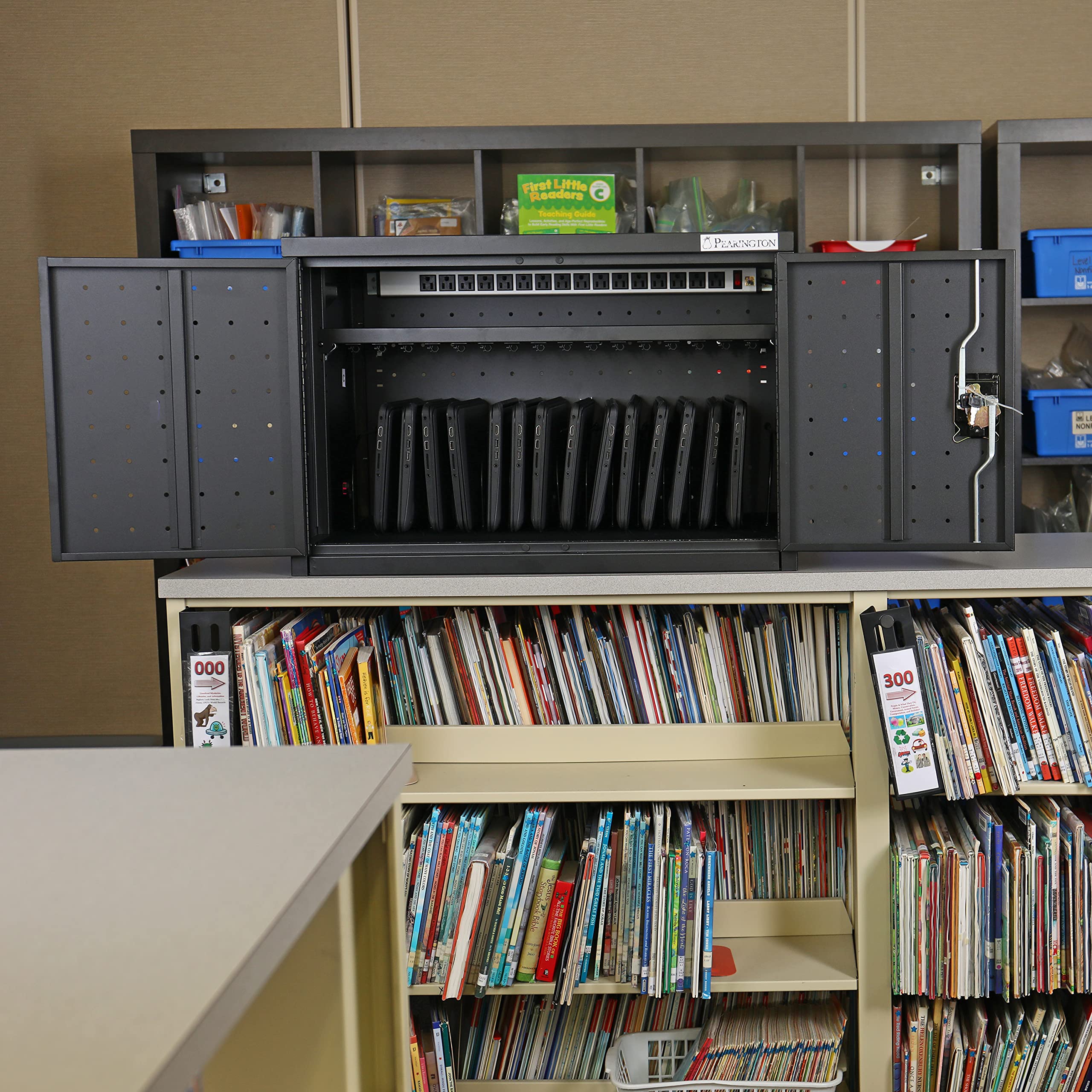 Pearington 16 Device Portable Table Top Charging and Storage