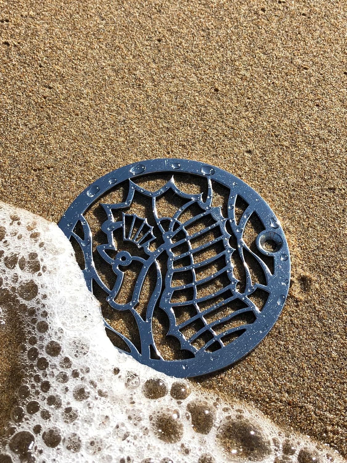 3.25" Round Shower Drain - Sea Horse Design - Made of Stainless Steel (Polished Stainless Steel)