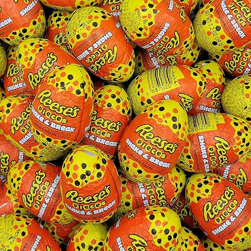 Miniatura 1 de Reeses Pieces Shake and Break Milk Chocolate Huevos de Pascua Dulces  Huevos de chocolate con leche rellenos de trozos de caramelo  Huevos de Pascua