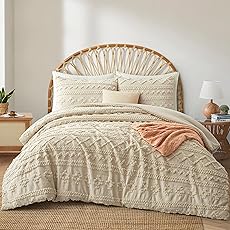 Bedsure Tufted Boho Comforter Set Full Size - Beige Boho Bed Set, GentleSoft™ 3 Pieces Farmhouse Shabby Chic Embroidery Bedding, Gifts for Woman, Soft Jacquard Full Comforter for All Seasons