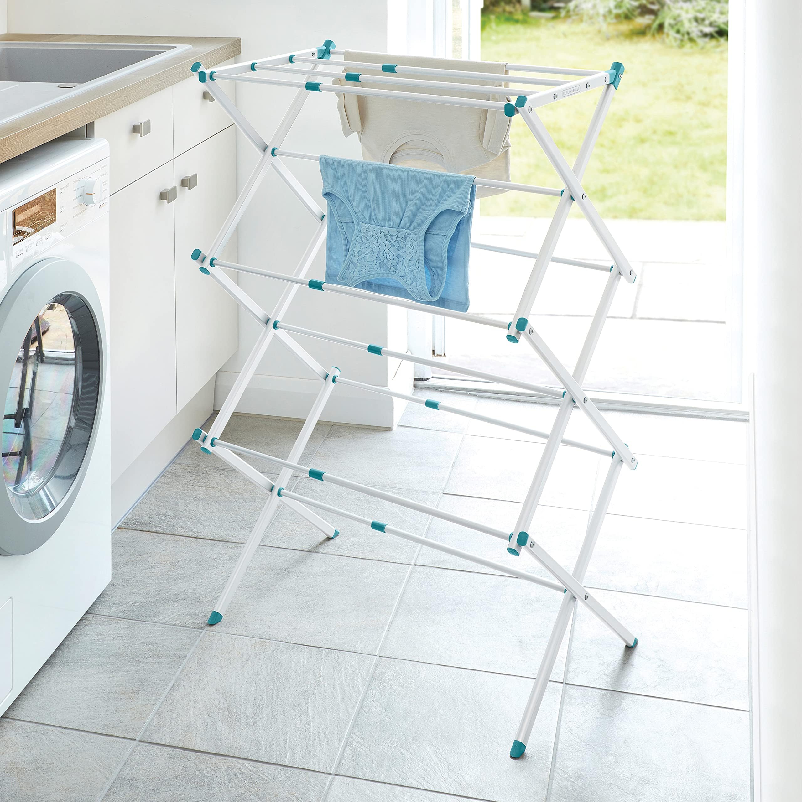 Lakeland Concertina Airer with Aluminium Rungs 6m of Drying Space Amazon.co.uk Home & Kitchen