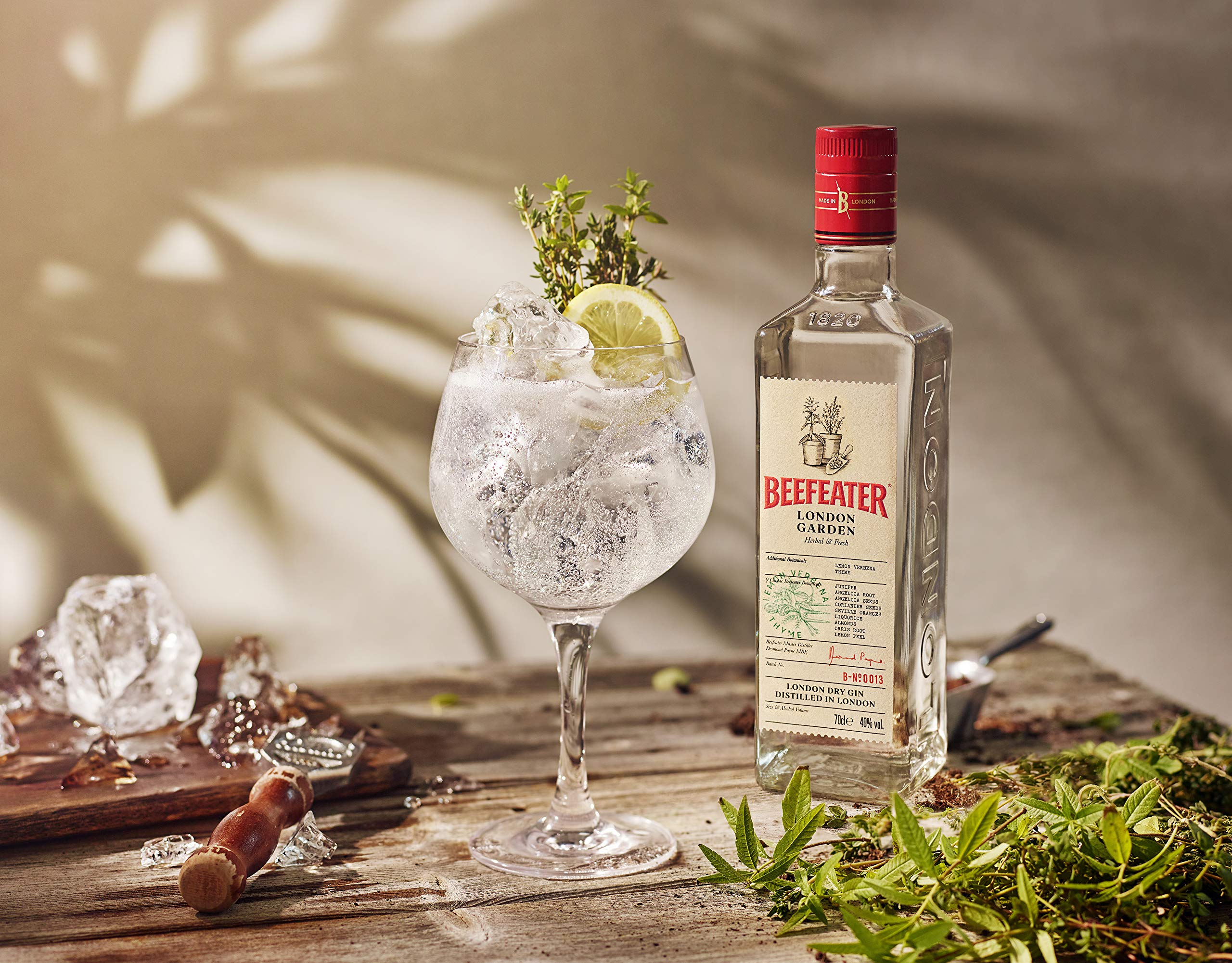 ビーフィーター　パブミラー　ロンドンドライジン Amazon.co.jp: ビーフィーター ロンドン ガーデン ジン 700ml 40度