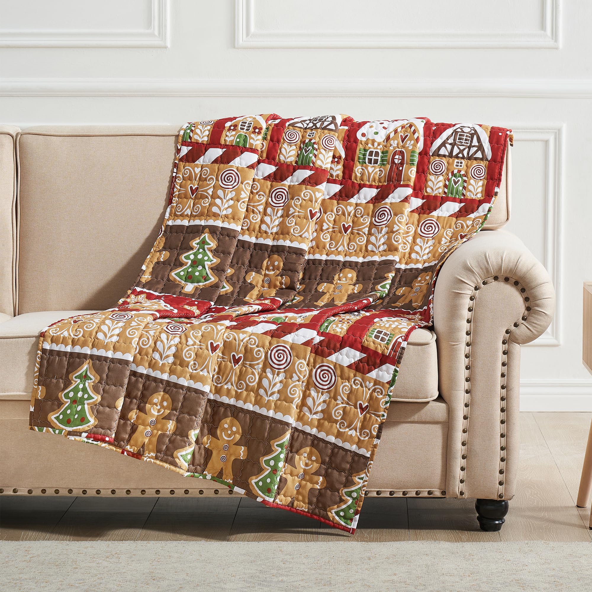 Greenland Home Gingerbread Lane Reversible Holiday Quilt Set – Full/Queen 3-Piece - View #9