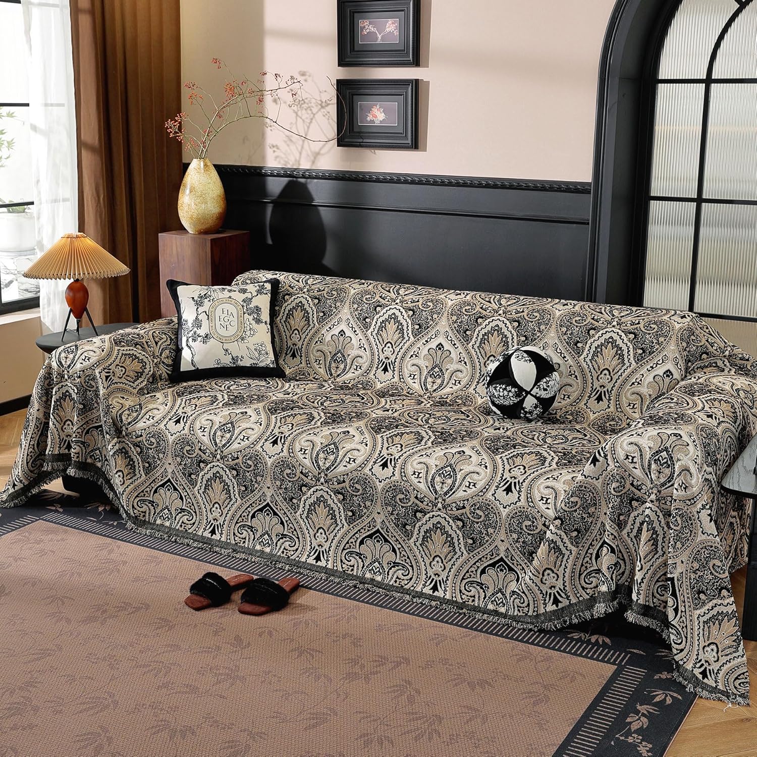 LUFEIJIASHI Vintage Couch Covers for Sofa Washable Sofa Covers for 3 Cushion Couch Non Slip Couch Covers for sectional Sofa Chenille Jacquard Furniture Protector for Dogs Pet Friendly Black, 91"x134"