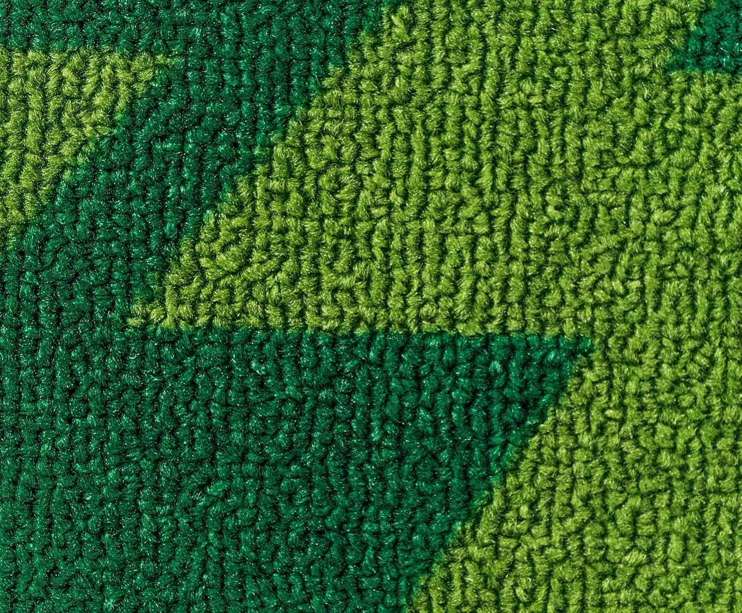 Ukonic Minecraft Green Creeper Printed Area Rug | Indoor Floor Mat, Accent Rugs for Living Room and Bedroom, Home Decor for Kids Playroom | Video Game Gifts and Collectibles | 60 x 39 Inches