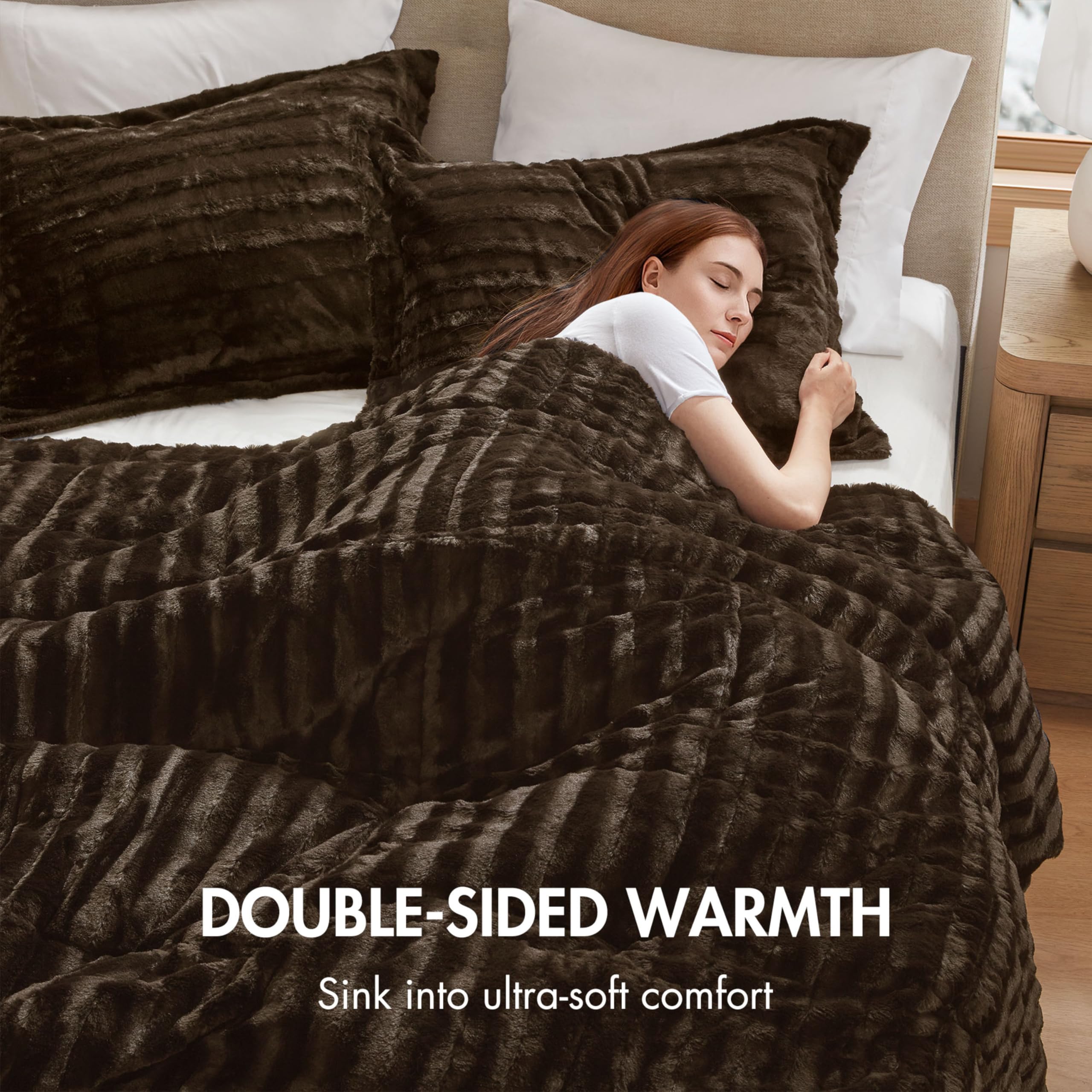 Amazon｜Madison Park Duke Luxe フェイクファー リバーシブル掛け布団