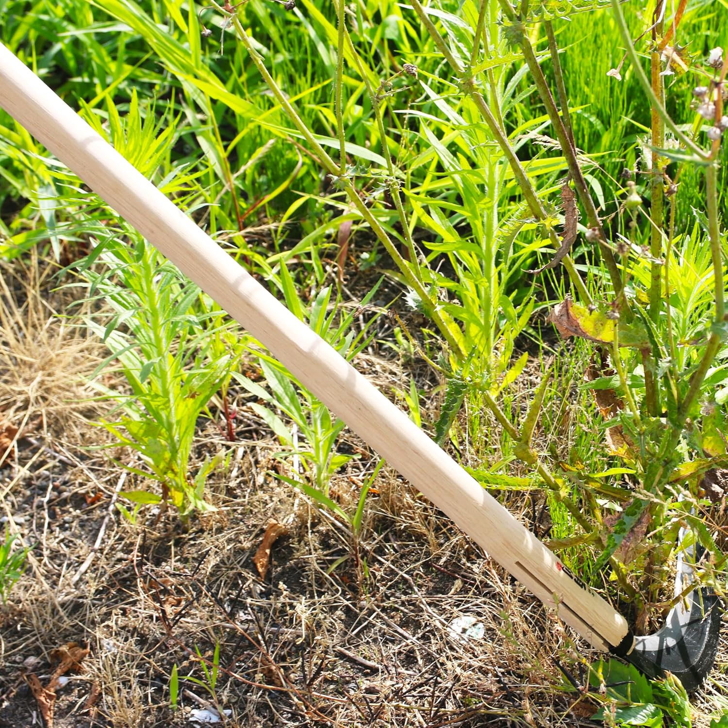 KAKURI Japanese Weeding Sickle Long Handle 45" [Triple Edged Blade] Grass Sickle Stand Up Weeding Tool, Razor Sharp Japanese Carbon Steel Blade, Made in Japan