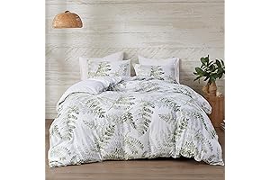 Inspire by Intelligent Design: Judith Reversible King/Cal King Duvet Cover Set in Palm Leaf Green