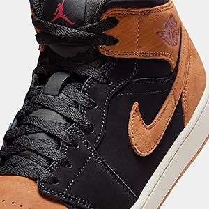 Amazon.com | Air Jordan 1 Mid – Xhibition | Basketball