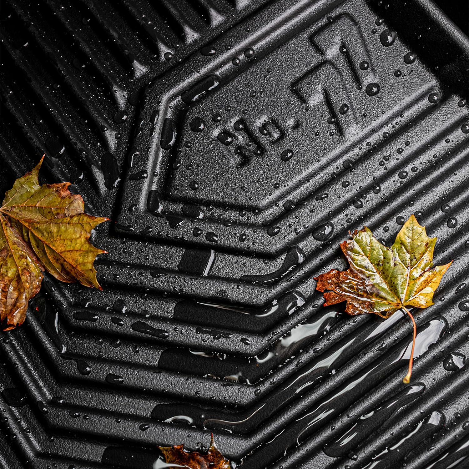 IMJ-Global Alfombrillas de Coche de Goma No.77 a Medida compatibles con Ebro S700 a Partir de 2023, Juego Completo de Alfombrillas de Coche para Mejorar el Look y la deportividad