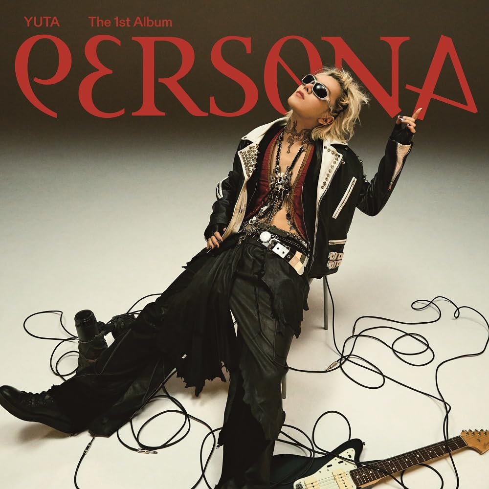【新品未開封】 YUTA PERSONA TOUR ブレスレット ① Amazon.co.jp: PERSONA (AL）（Riot Version）（初回生産限定） - YUTA