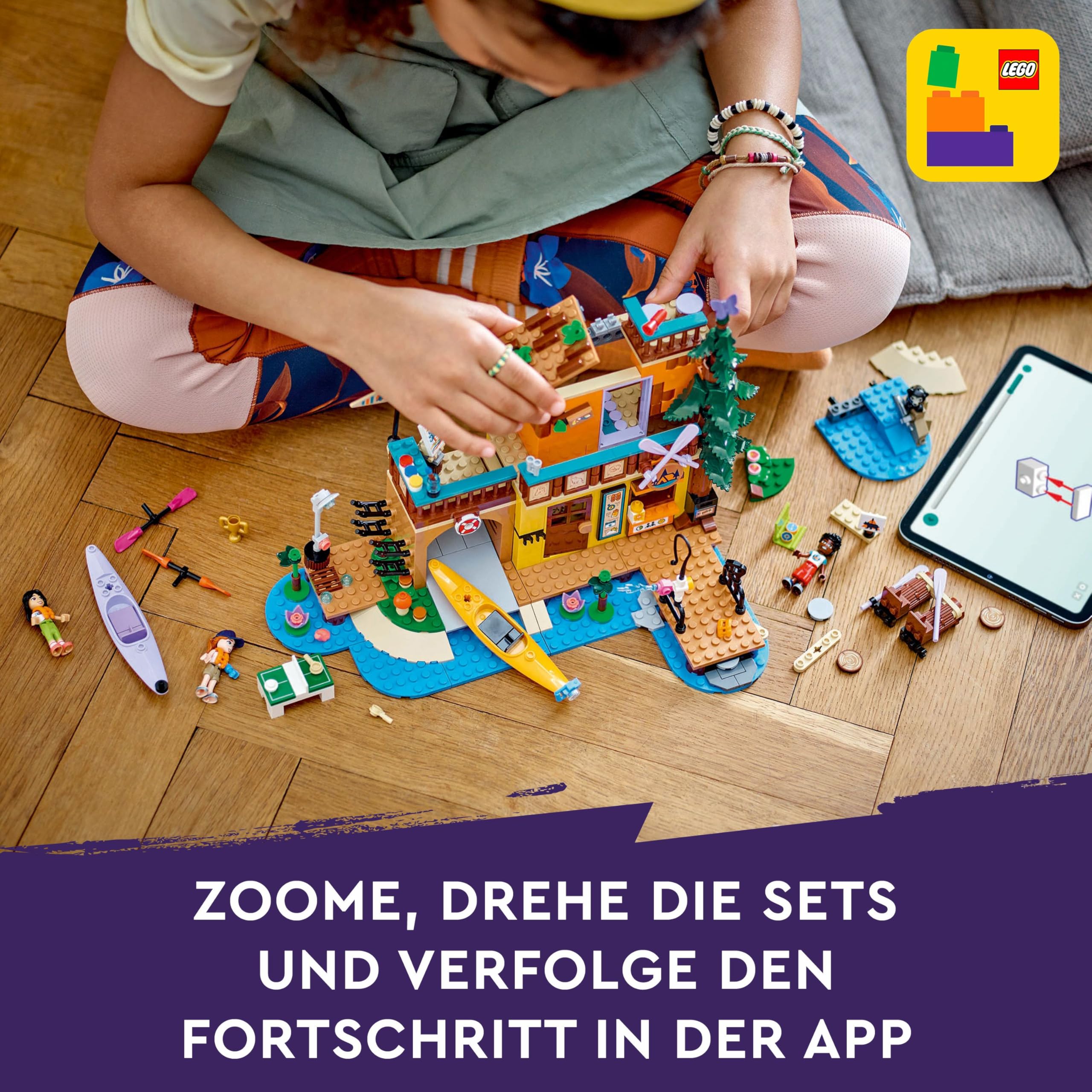 LEGO Friends Abenteuercamp mit Kayak, Bauspielzeug für Rollenspiele, Geschenkidee für Mädchen und Jungen ab 7 Jahren, Set mit 3 Spielfiguren und einem Bären, Camping-Spielzeug 42626