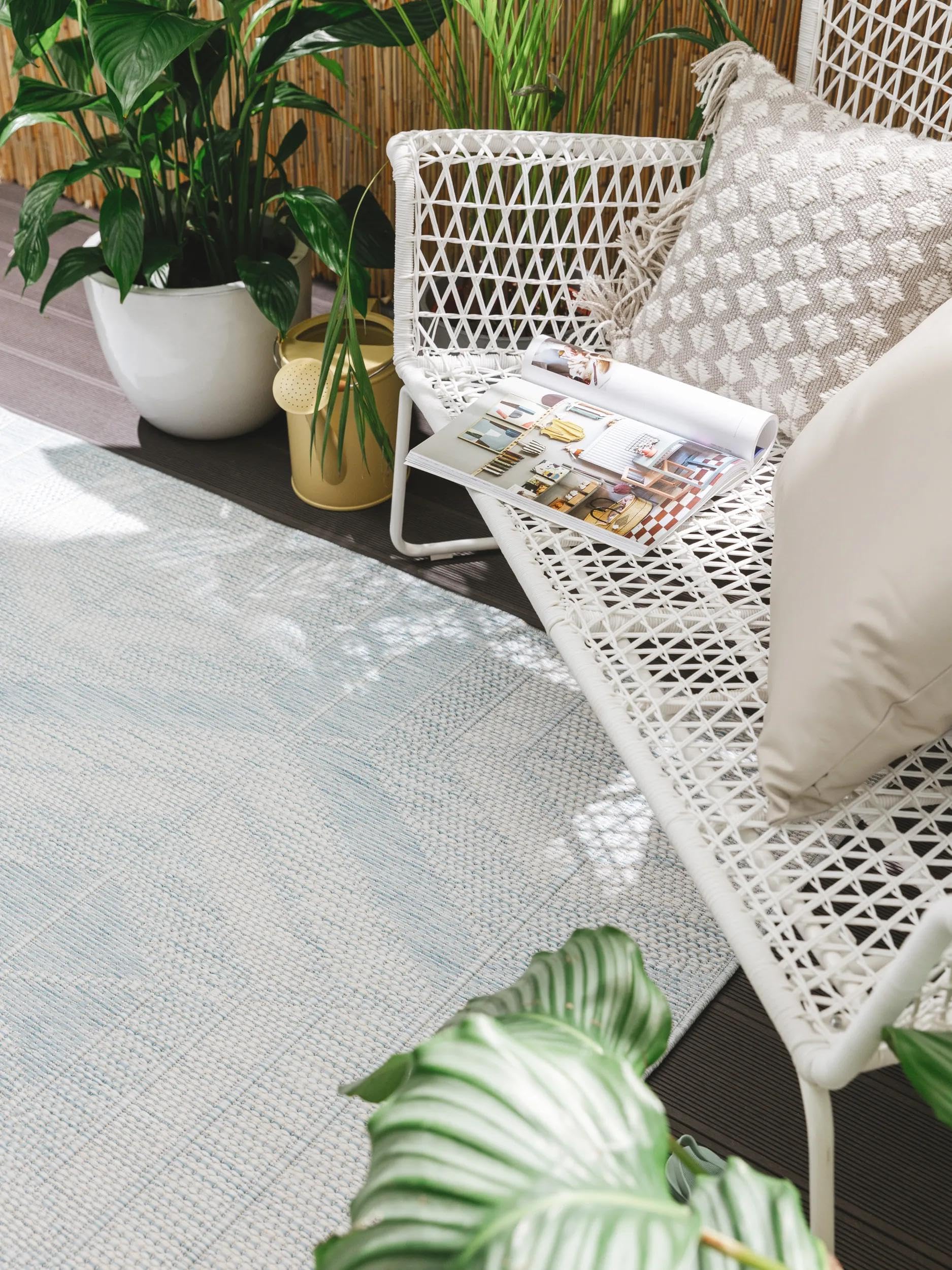 benuta Nest Tapis Bronco - Bleu 200 x 290 cm - Fibre synthétique - Convient pour l'extérieur - Rectangulaire & au style : géométrique, minimaliste - Facile d'entretien pour salon, chambre à coucher