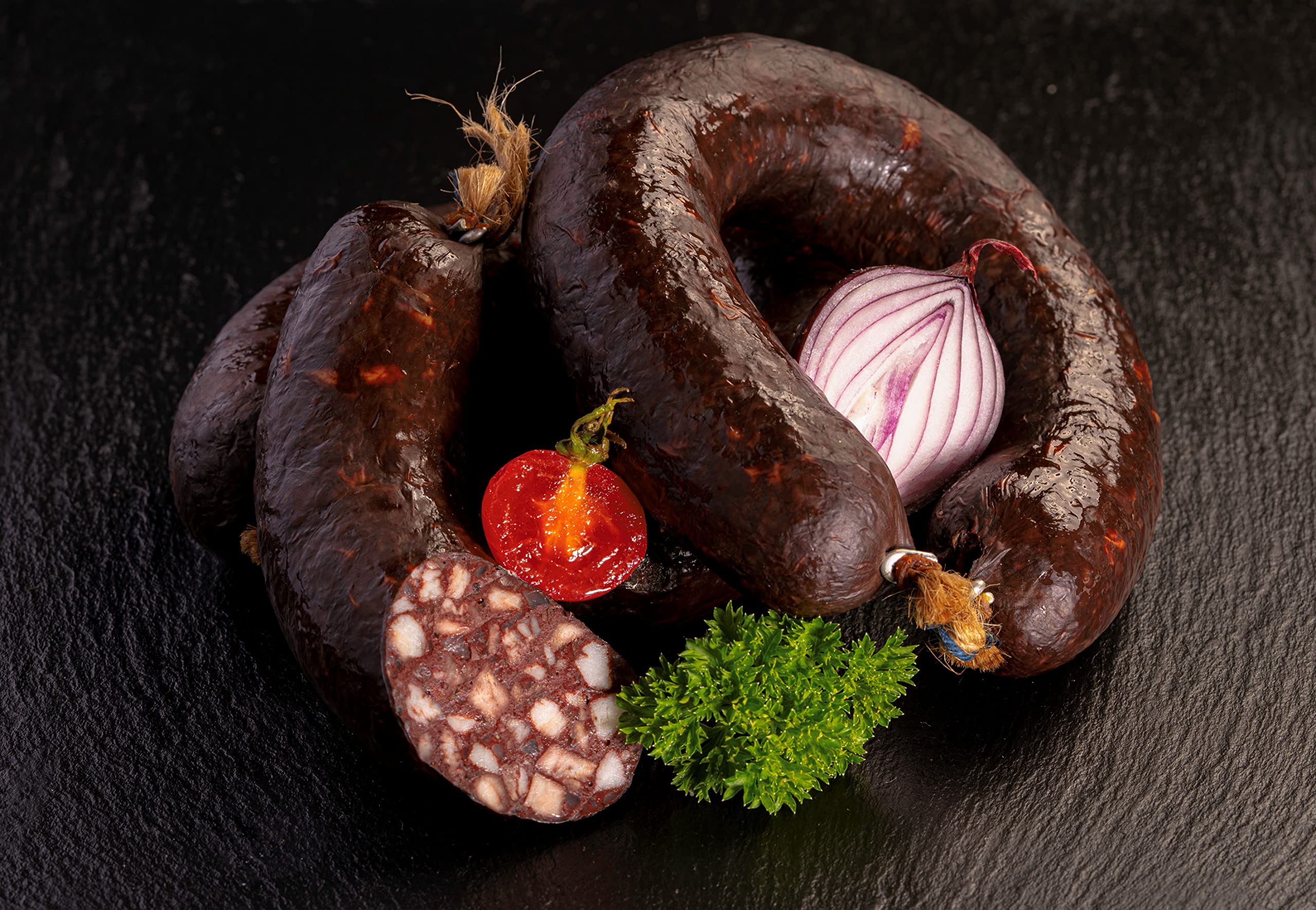 Blutwurst | Köhler Rotwurst | mild geräucherte Schwarzwurst | Griebenwurst | frische, magere Rotwurst vom Harzer Traditionsfleischer | besonderer, einzigartiger Geschmack | kalt und warm ein Genuss