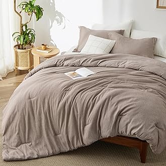 Bedsure Queen Comforter Set - Khaki Queen Size Comforter, Soft Bedding for All Seasons, Cationic Dyed Bedding Set, 3 Pieces, 1 Comforter (90"x90") and 2 Pillow Shams (20"x26"+2")