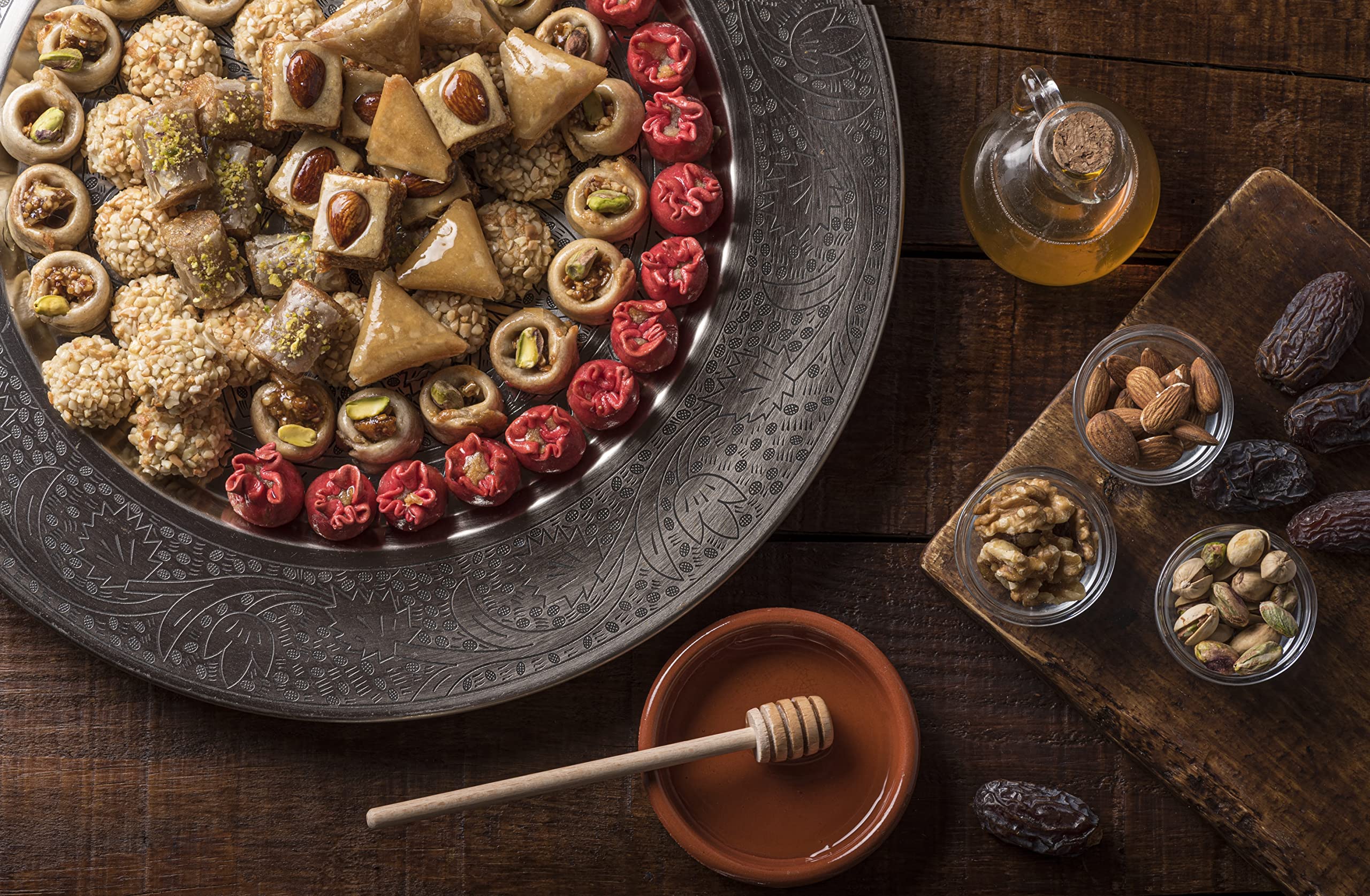 Selección Gourmet de Pasteles Artesanales de Lujo - Sin Azúcares añadidos, Sin Lactosa - Caja de 1000g Ideal para Regalo y Eventos Especiales