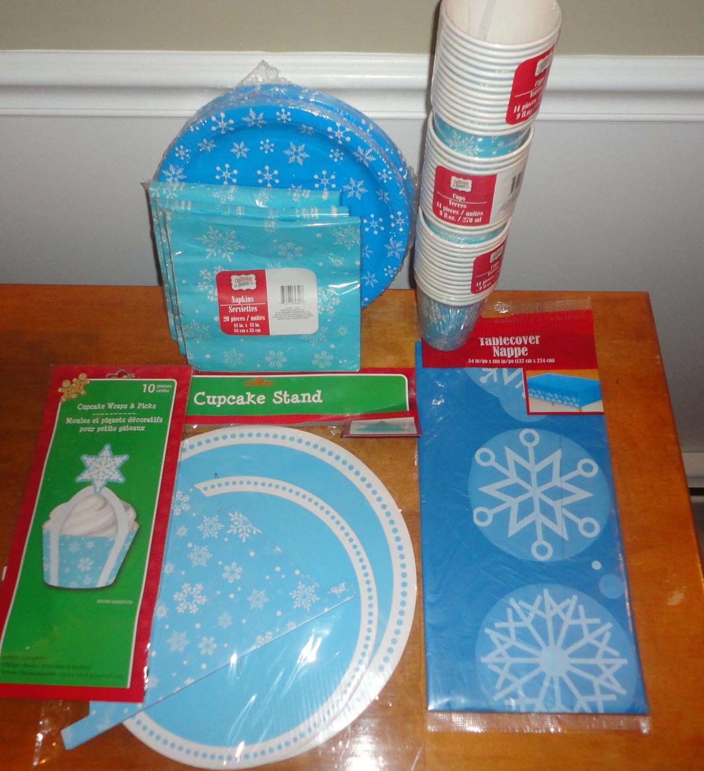 Snowflake Paper Plates, Napkins, Cups, Tablecover, Cupcake