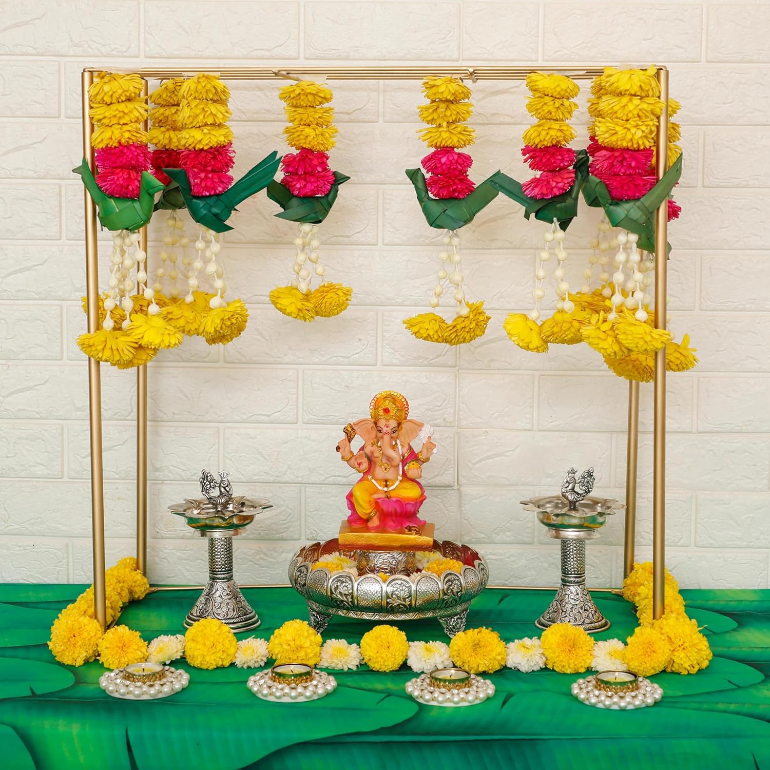 Mandap Style Backdrop Stand for Indian Decoration - Metal Alloy Coated with Gold Color Backdrop Stand for Wedding, Pooja, Diwali, Haldi, Housewarming, Photo Flower Wall Stand Decor, 2x2 Ft (Pack of 1)