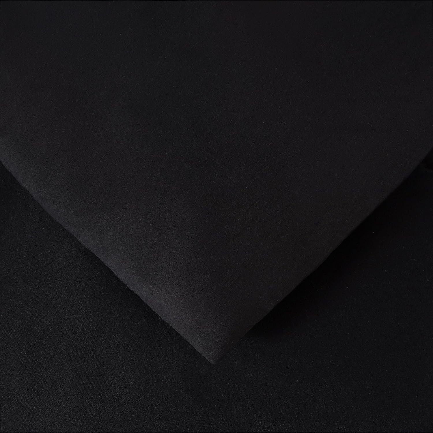 Chezmoi Collection Briar 7-Piece Full Bed in a Bag - All Season Lightweight Microfiber Comforter Set - Includes Sheets & Shams - Black/Gray/White Pleated Stripe Design