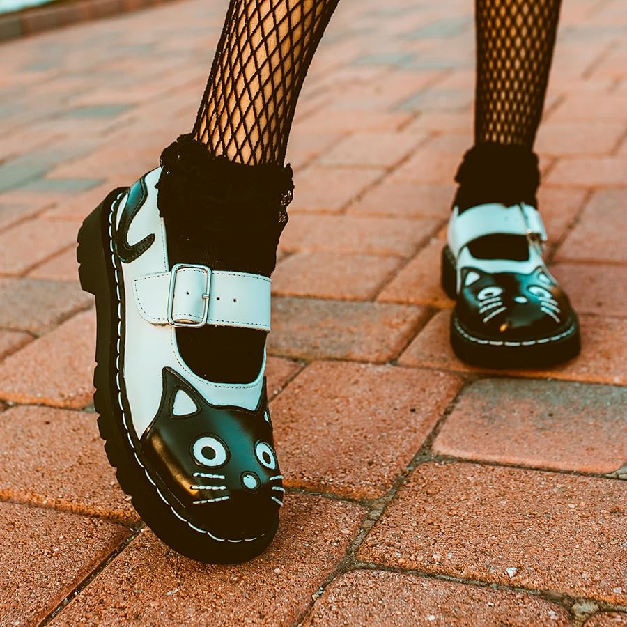T.U.K. Anarchic Mary Jane Kitty - Premium Leather - Buckle with Contrasting  Stitch Details - Women's Brogue Shoes - Color Black and White Leather -  Size UK3: Amazon.co.uk: Fashion
