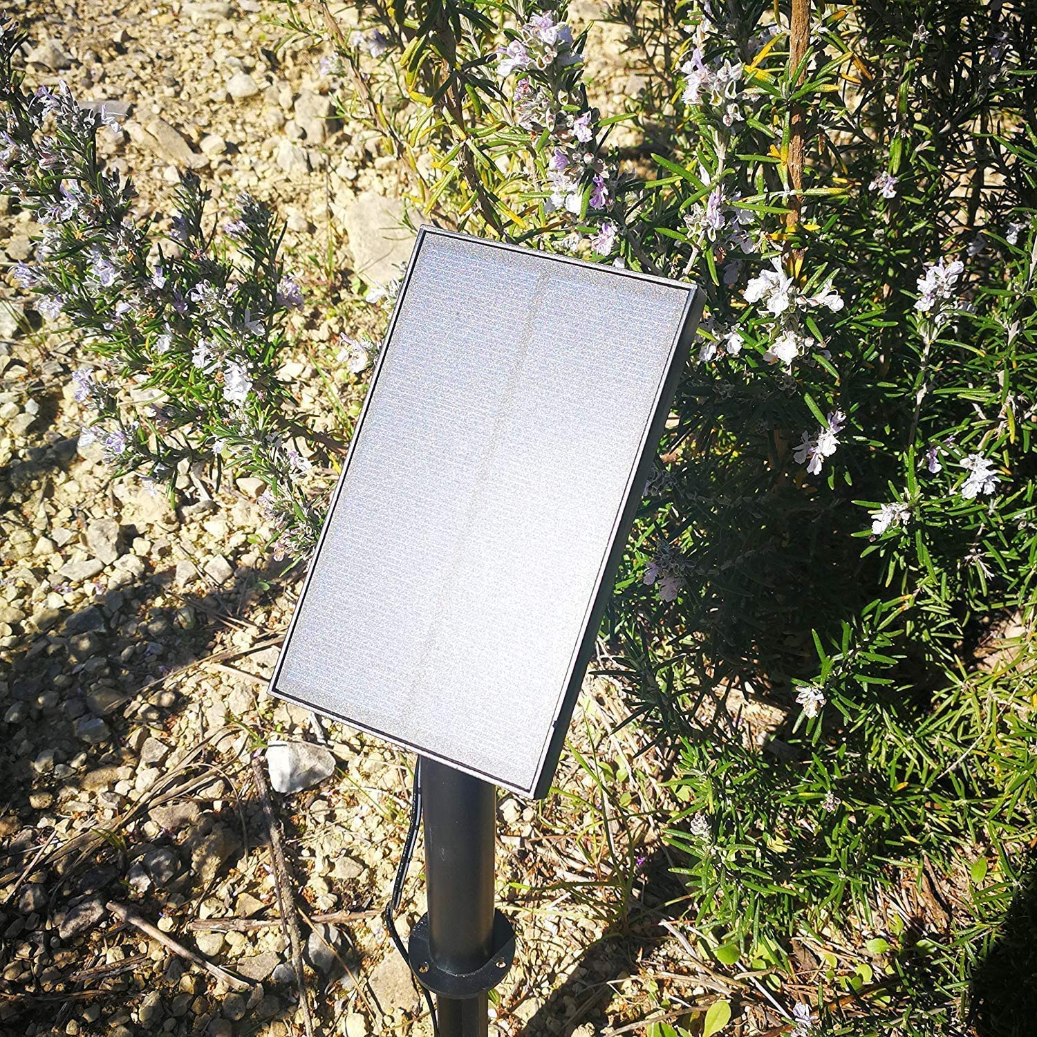 GuirLED - Girlanda zewnętrzna z kulami świetlnymi LED-Guinguette - Wodoszczelna IP55 - Wysokowydajny panel słoneczny - Automatyczne WŁĄCZ/WYŁĄCZ - 32 kule 6 m - Forest