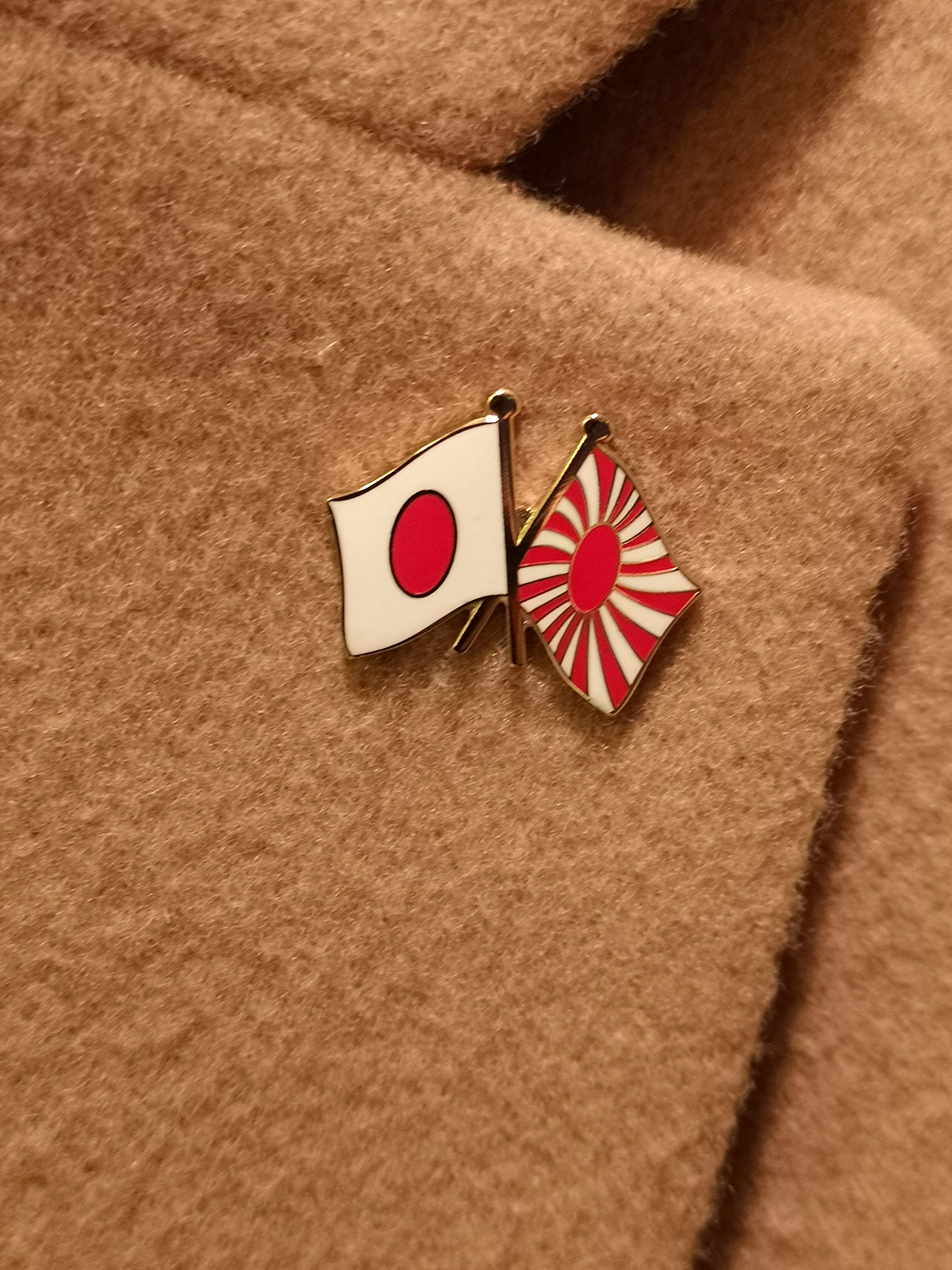 Amazon | 日本国旗と旭日旗ピンバッジ ケース入り 日本の国旗 と軍艦旗