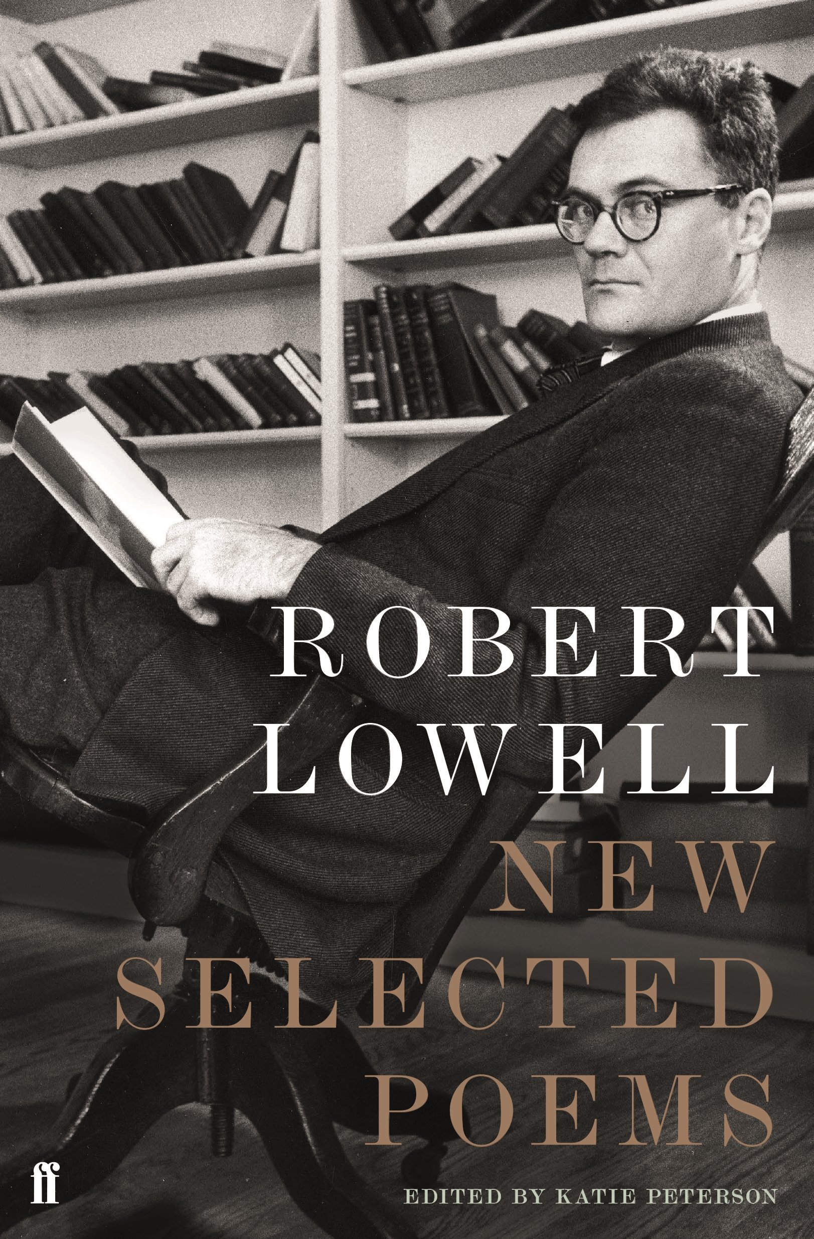 New Selected Poems by Robert Lowell (Paperback Book)