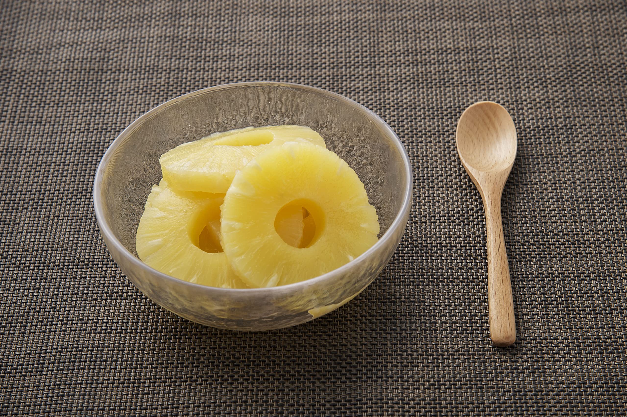 Amazon.co.jp: サンコープ 沖縄県産パインアップル 8枚輪切り 565g x