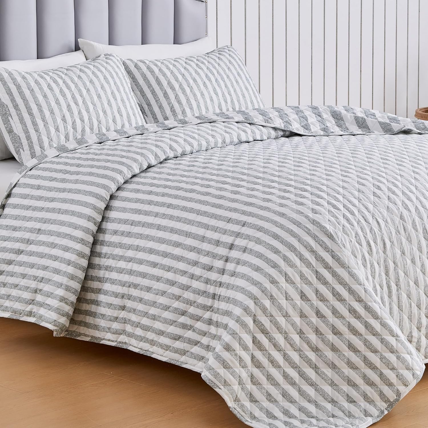 Market & Place Grey Striped Quilt Set Twin Size | Ultra Soft Lightweight Microfiber Bedspread | 2 Piece Reversible Coverlet Set for All Seasons | Avery Collection (Twin, Light Grey) - Image 5