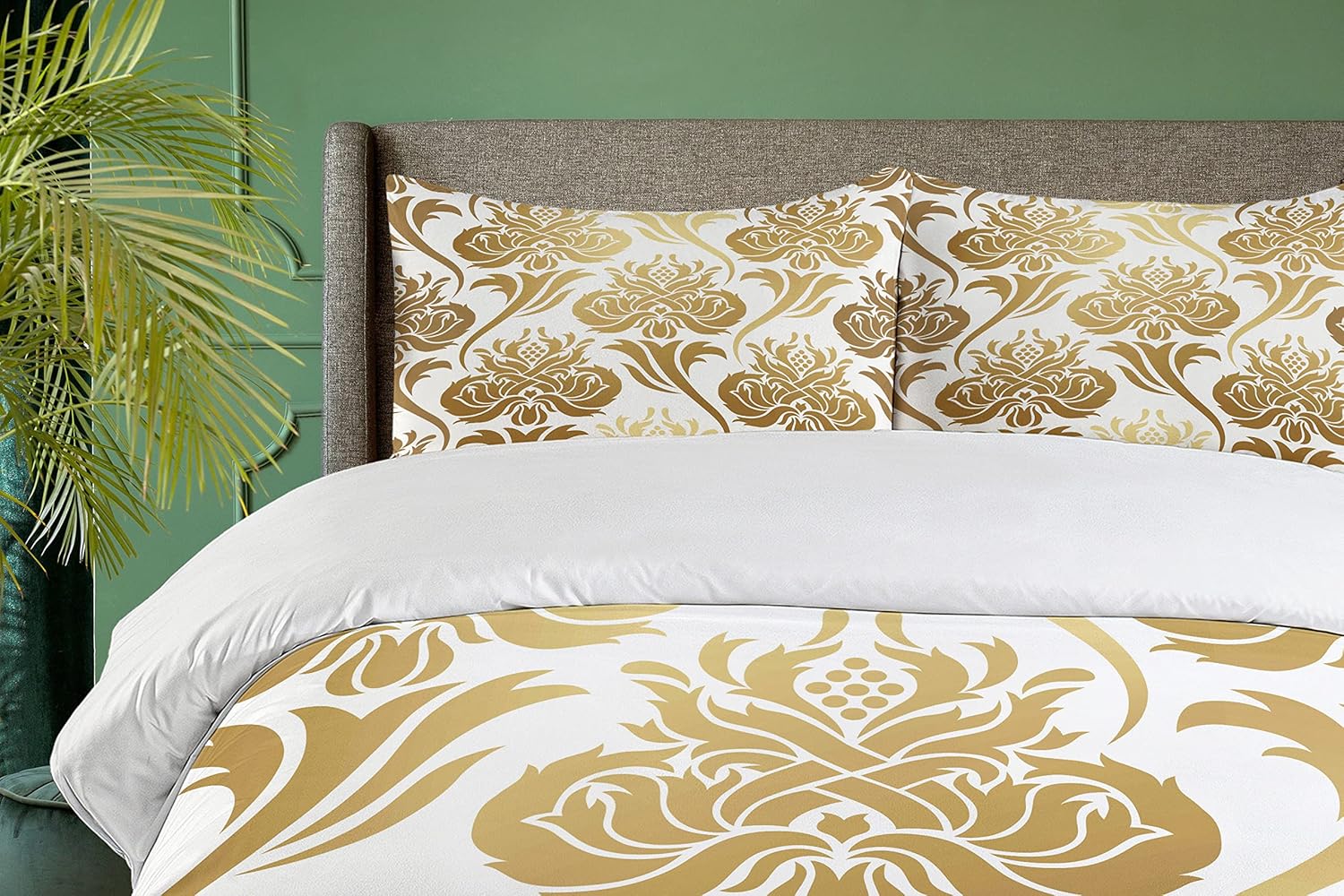 Ambesonne Damask Duvet Cover Set, Ombre Abstract Image Floral East Inspired Details Print, Decorative 3 Piece Bedding Set with 2 Pillow Shams, Queen Size, Caramel Yellow