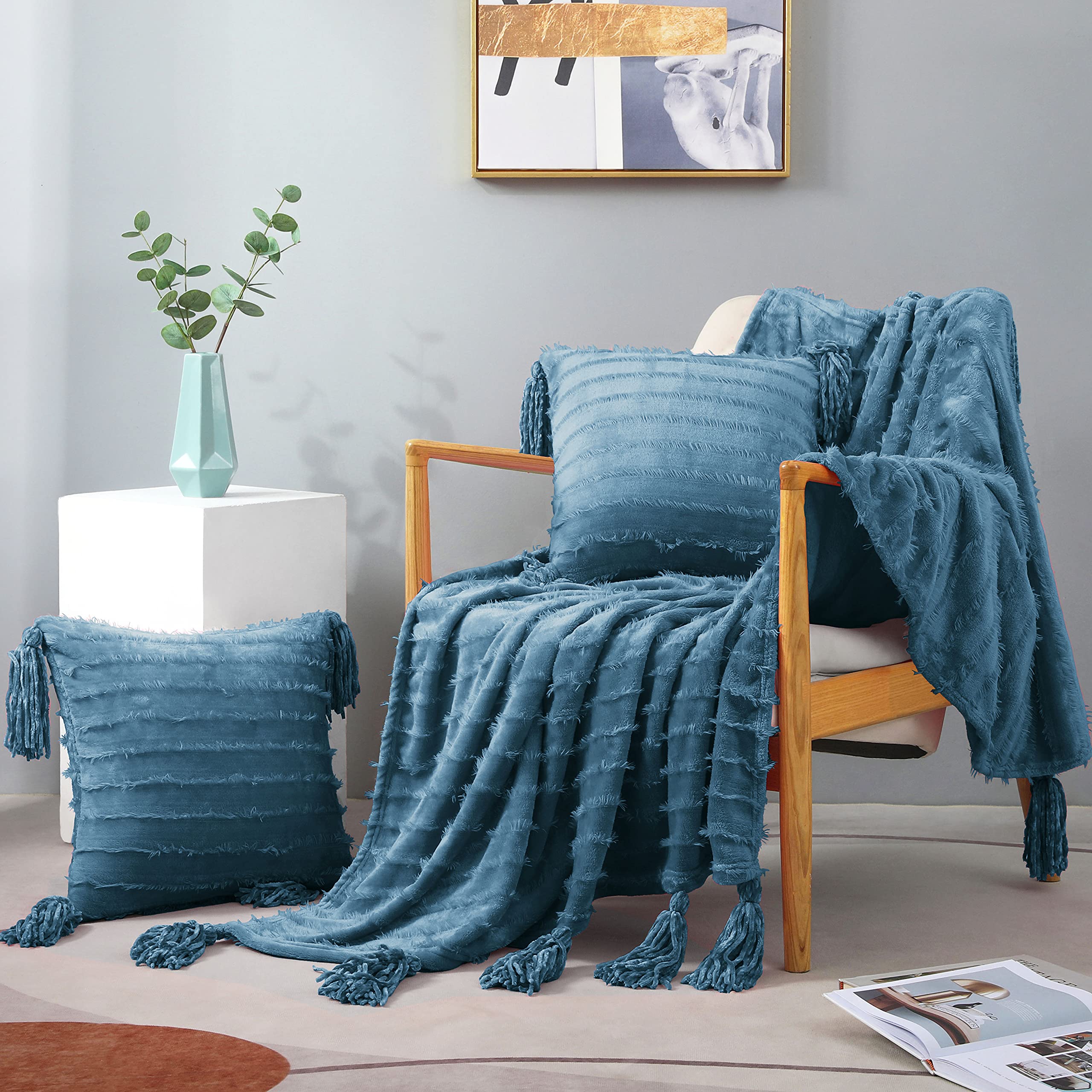 Tassel Fringe Striped Fleece Throw Set 
