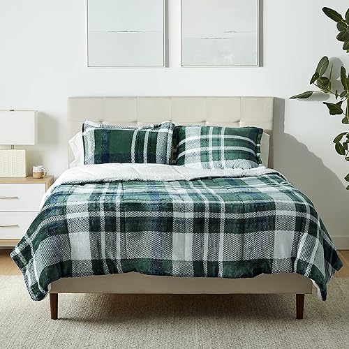 Amazon Basics 3 Piece Bedding Set, Micromink Sherpa, Ultra-Soft, Warm All Season Comforter, King, Charcoal, Solid