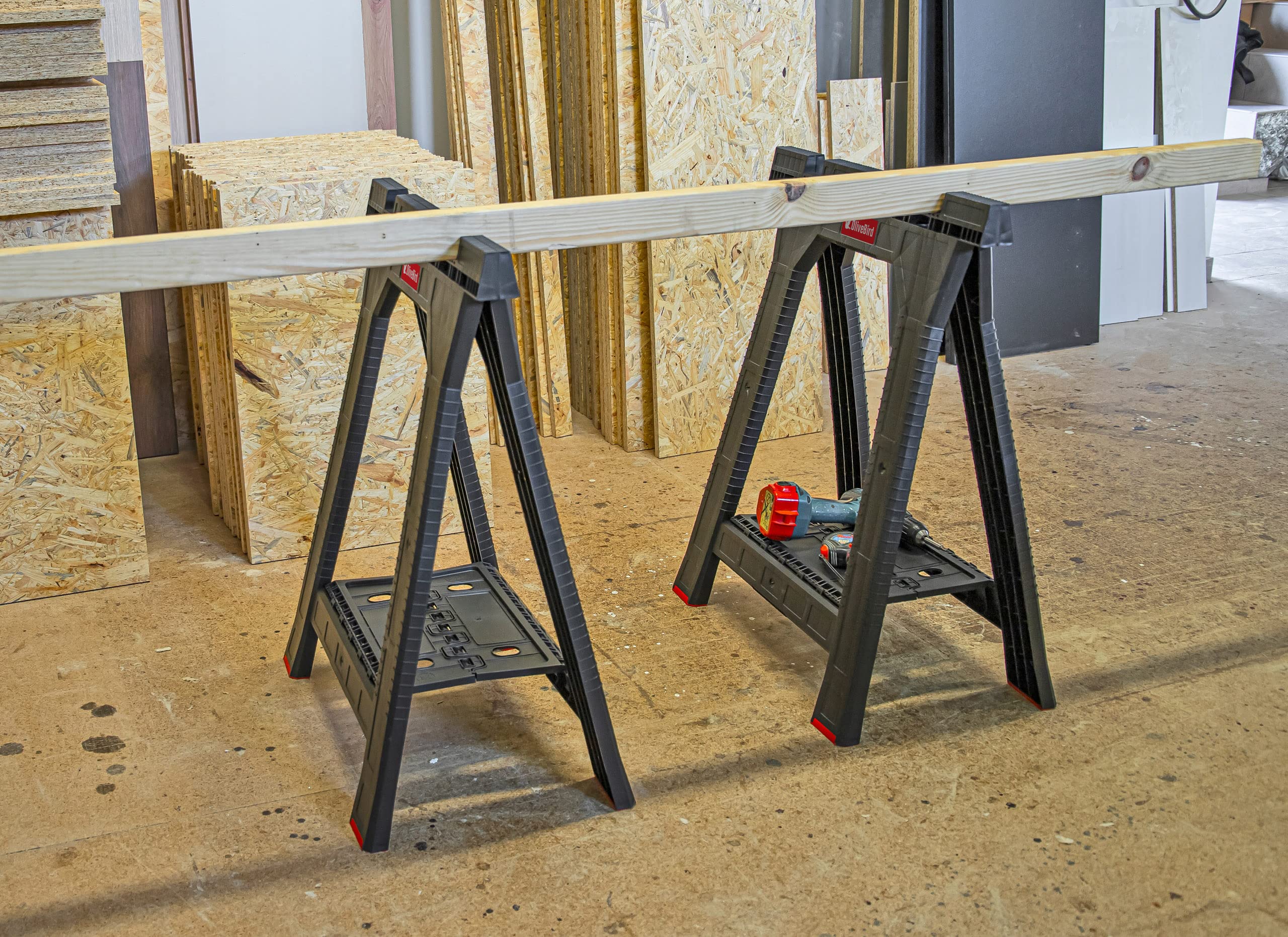 Tréteaux Pliables Lot de 2 bancs de Travail Pliables avec Plateau pour Outils et Petites pièces avec Pieds antidérapants jusqu'à 350 kg