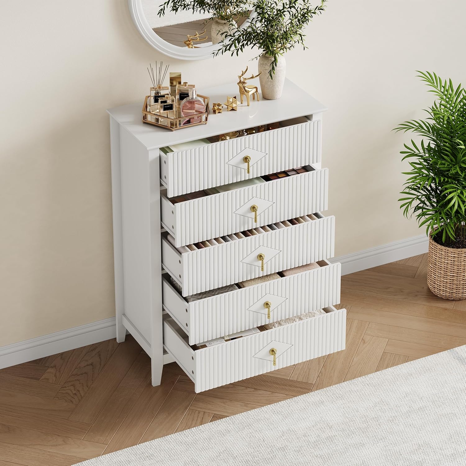 GarveeHome Fluted Dresser for Bedroom, 42.9" Tall 5-Drawer Wood Dresser, Modern Chest of Drawers, Storage Organizer Cabinet for Living Room, Hallway, Entryway, White