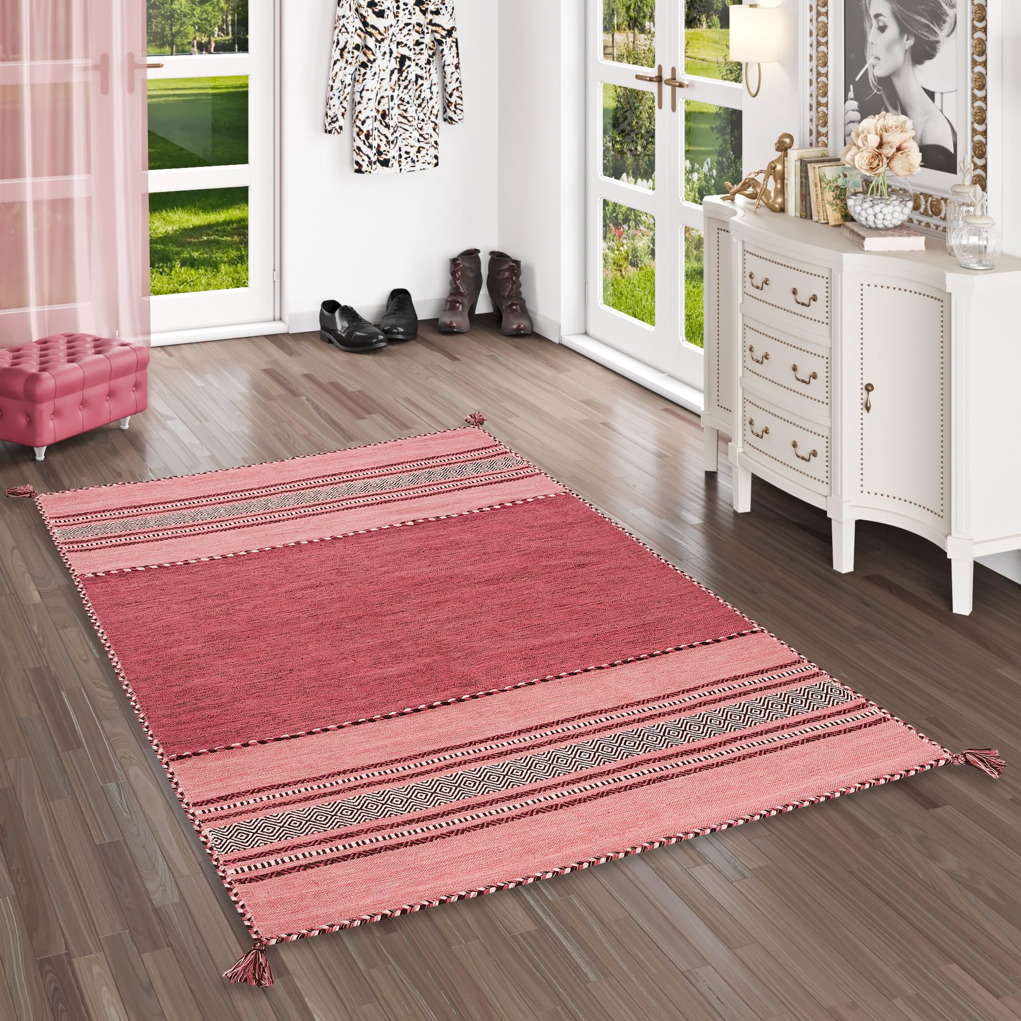 Tapis kilim naturel rose grand format pour salon contemporain et chambre adulte