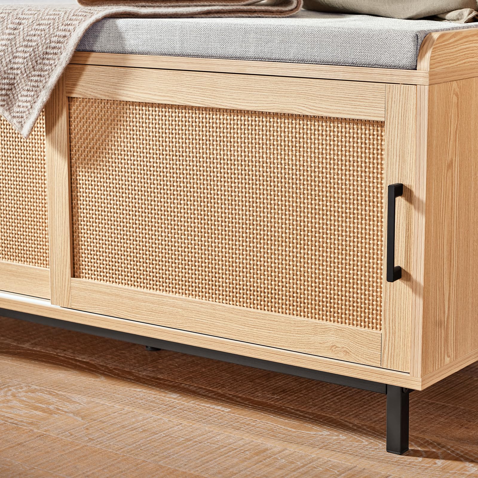 SoBuy Panca Scarpiera con 2 porte scorrevoli naturale e grigio 110x40x49cm FSR154-N
