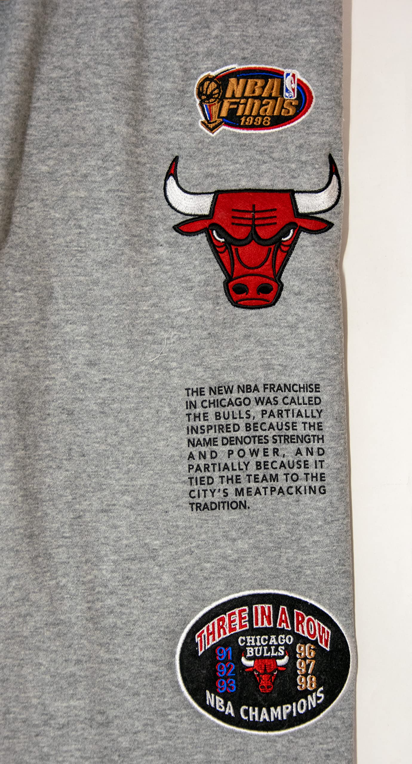 Mitchell & Ness NBA Team Origins - Pantaloni in pile, colore: Grigio mélange