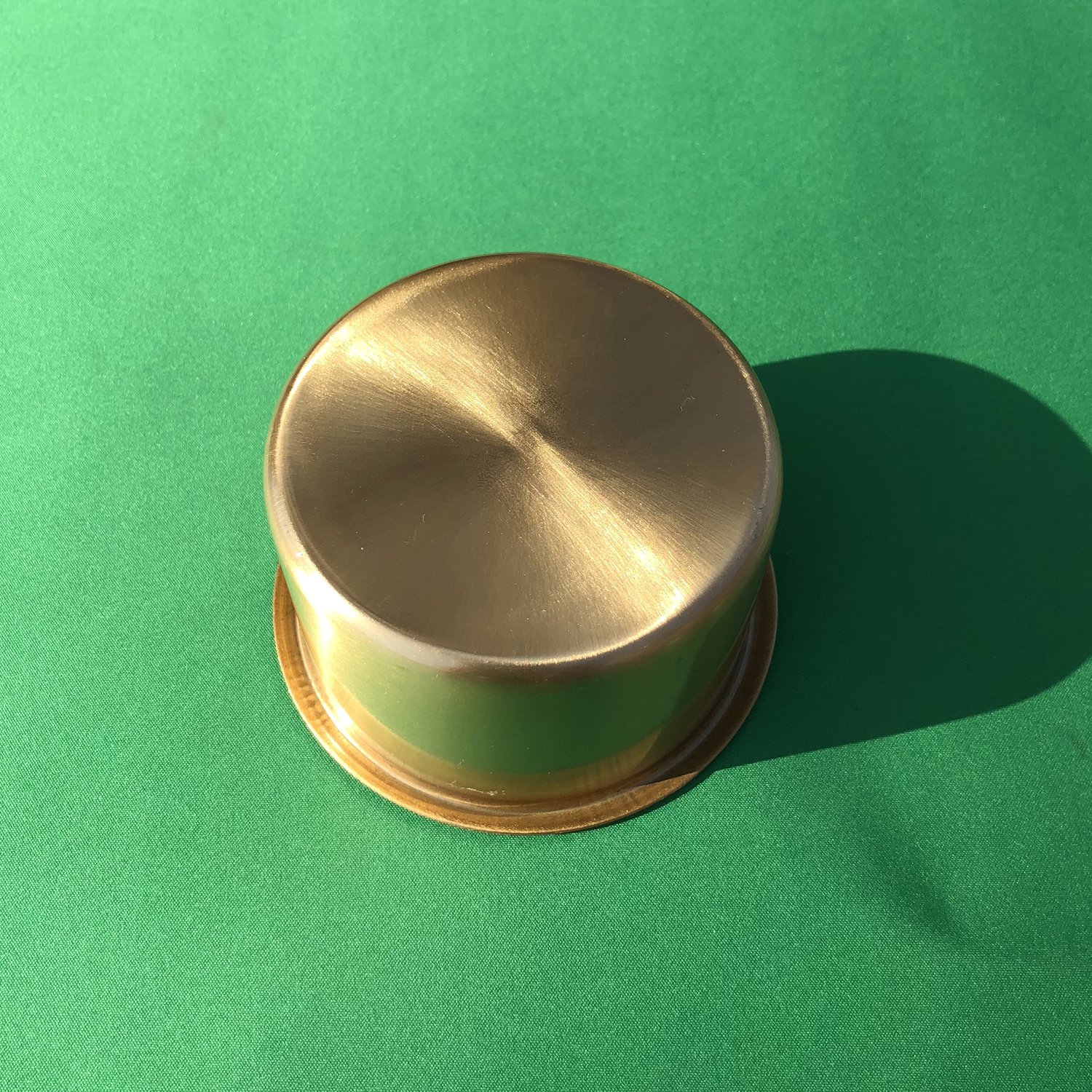 Yuanhe 10 szt. Jumbo solidne mosiężne uchwyty na kubki do pokera, uchwyty na napoje