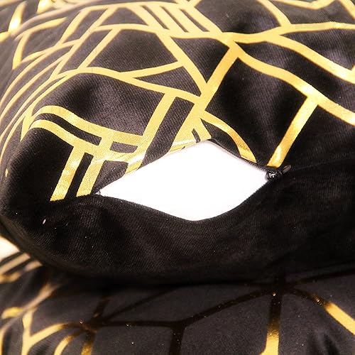 Miniatura 5 de Fundas de almohada decorativas  Juego de 4 almohadas de terciopelo negro y dorado suave de 18 x 18 pulgadas, fundas de cojín geométricas cuadradas