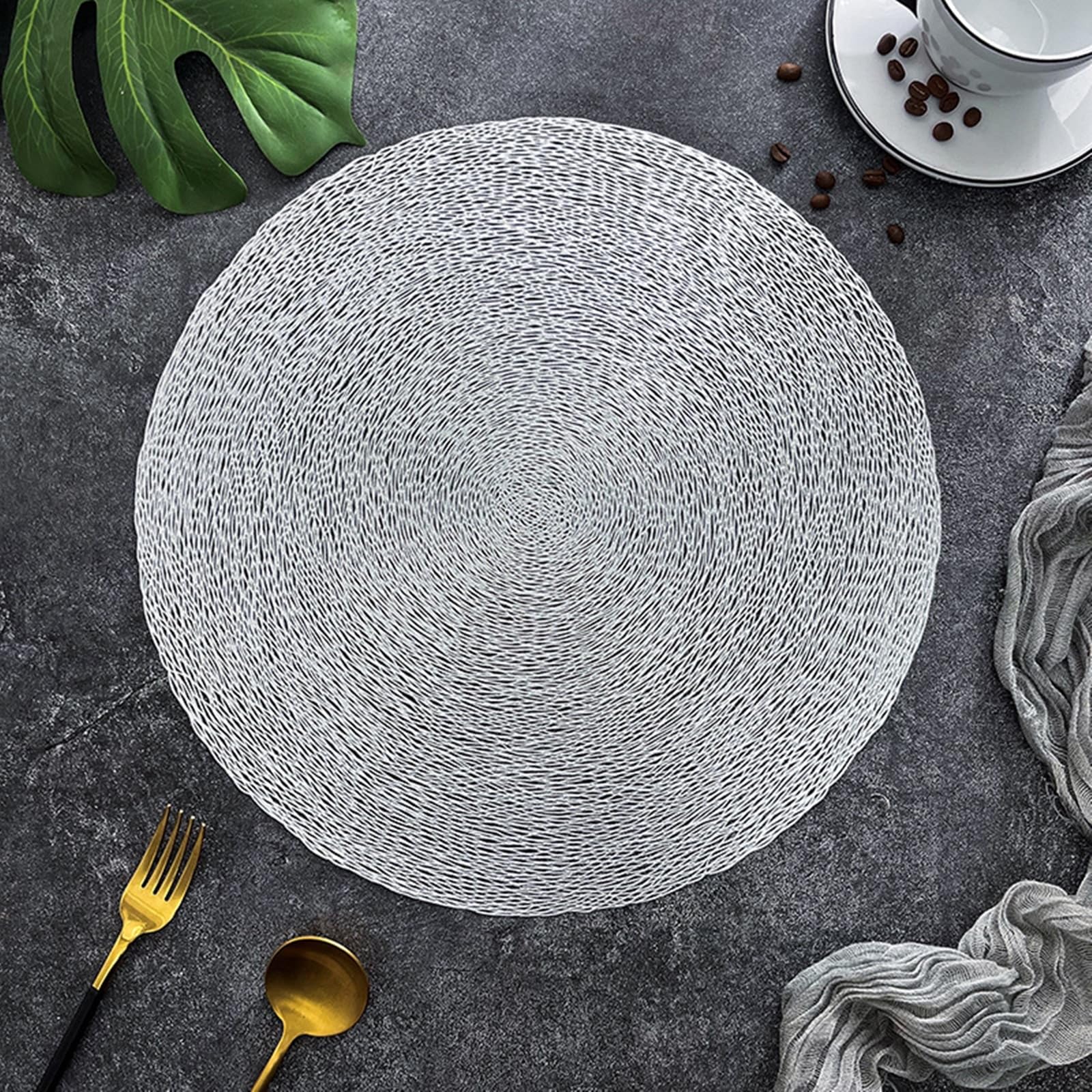 8-częściowy zestaw podkładek stołowych, z PCW, okrągłe, zmywalne, naturalne, do domu, srebrne, 38 cm